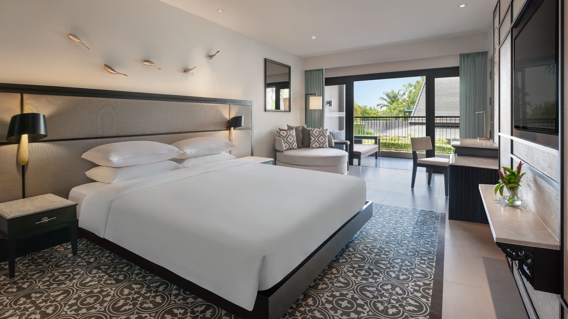 1 จาก 5 Hyatt Regency Phuket Resort King Bed Garden View Bedroom