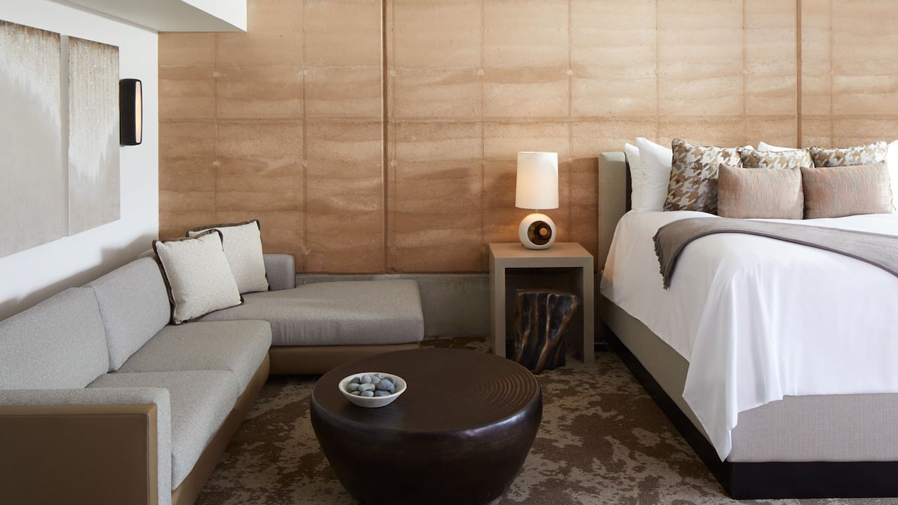 Catalina Suite Guestroom
