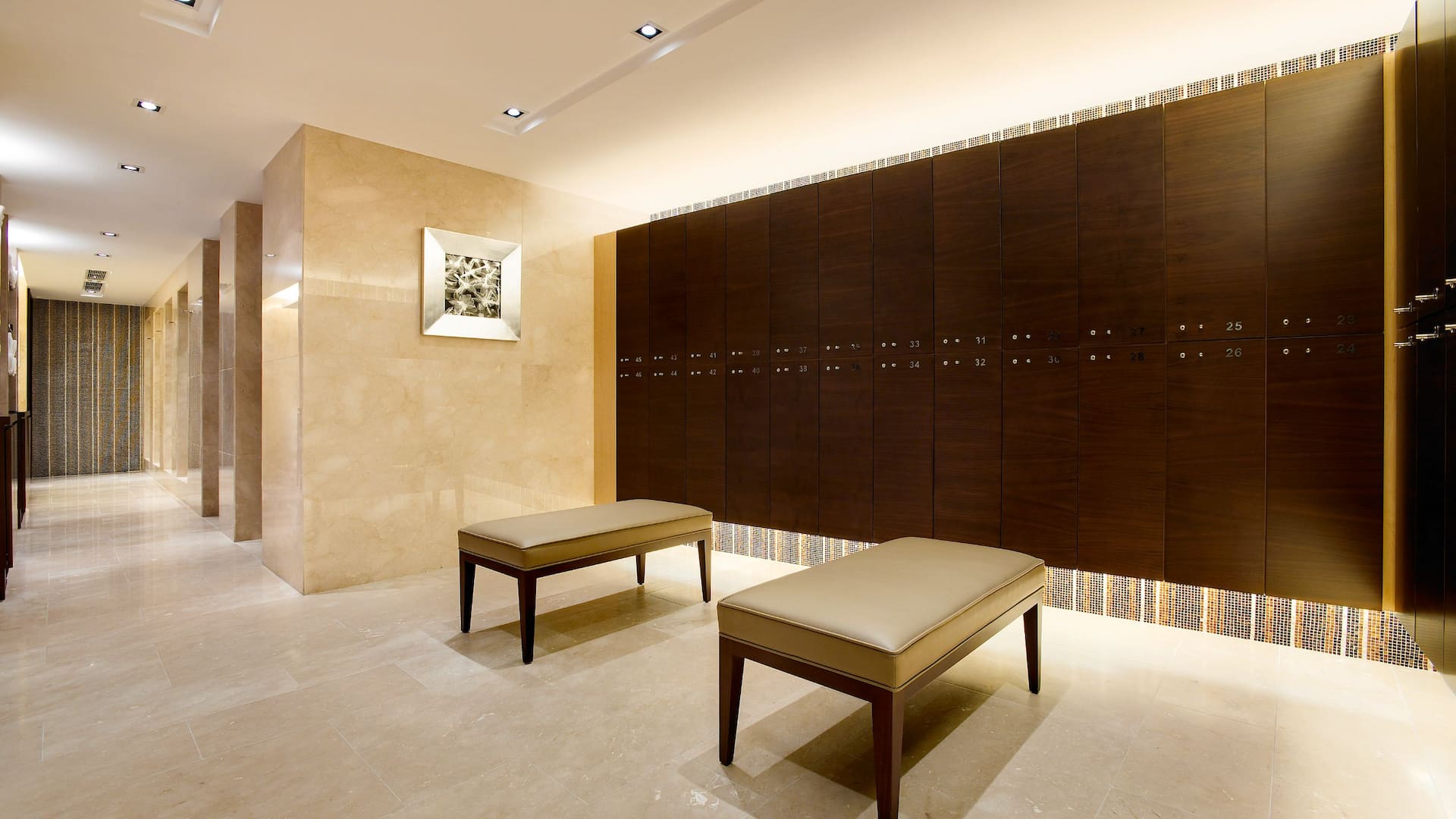 Hyatt Regency Hong Kong, Sha Tin Fitness Center Lockers