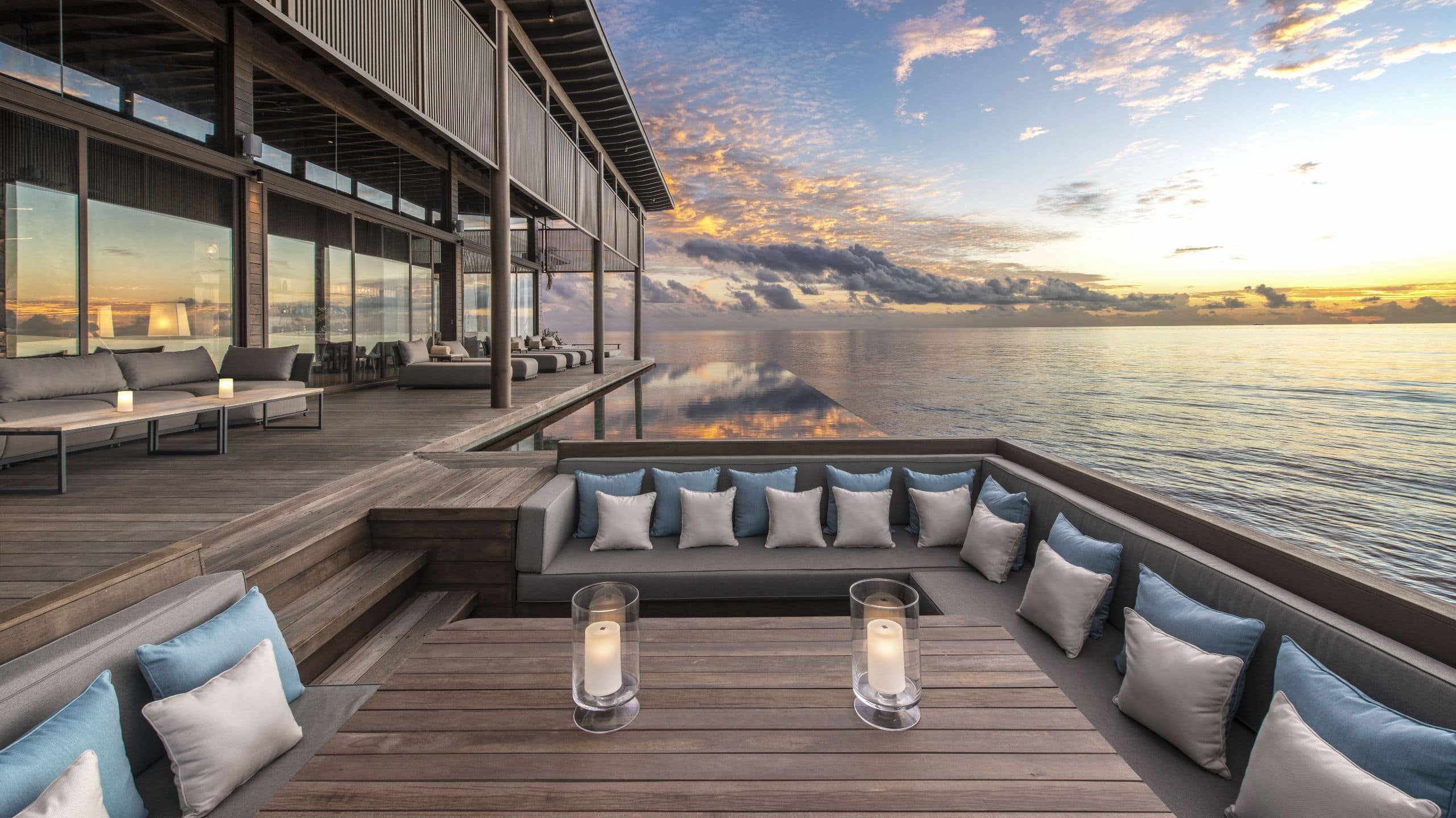 Park Hyatt Maldives Hadahaa Presidential Residence Infinity Pool Sunset View