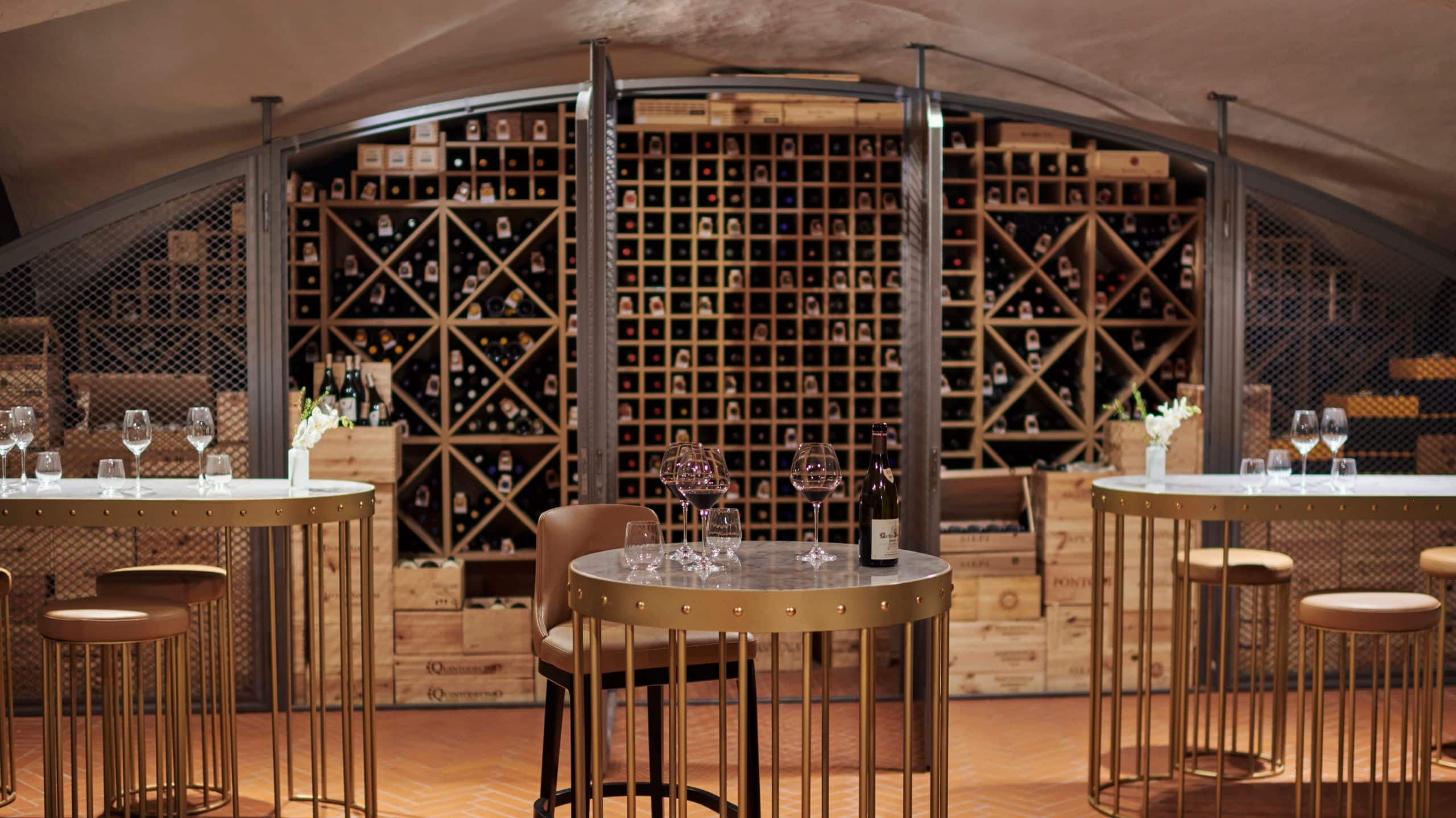 IL Tornabuoni Hotel La Cave Seating