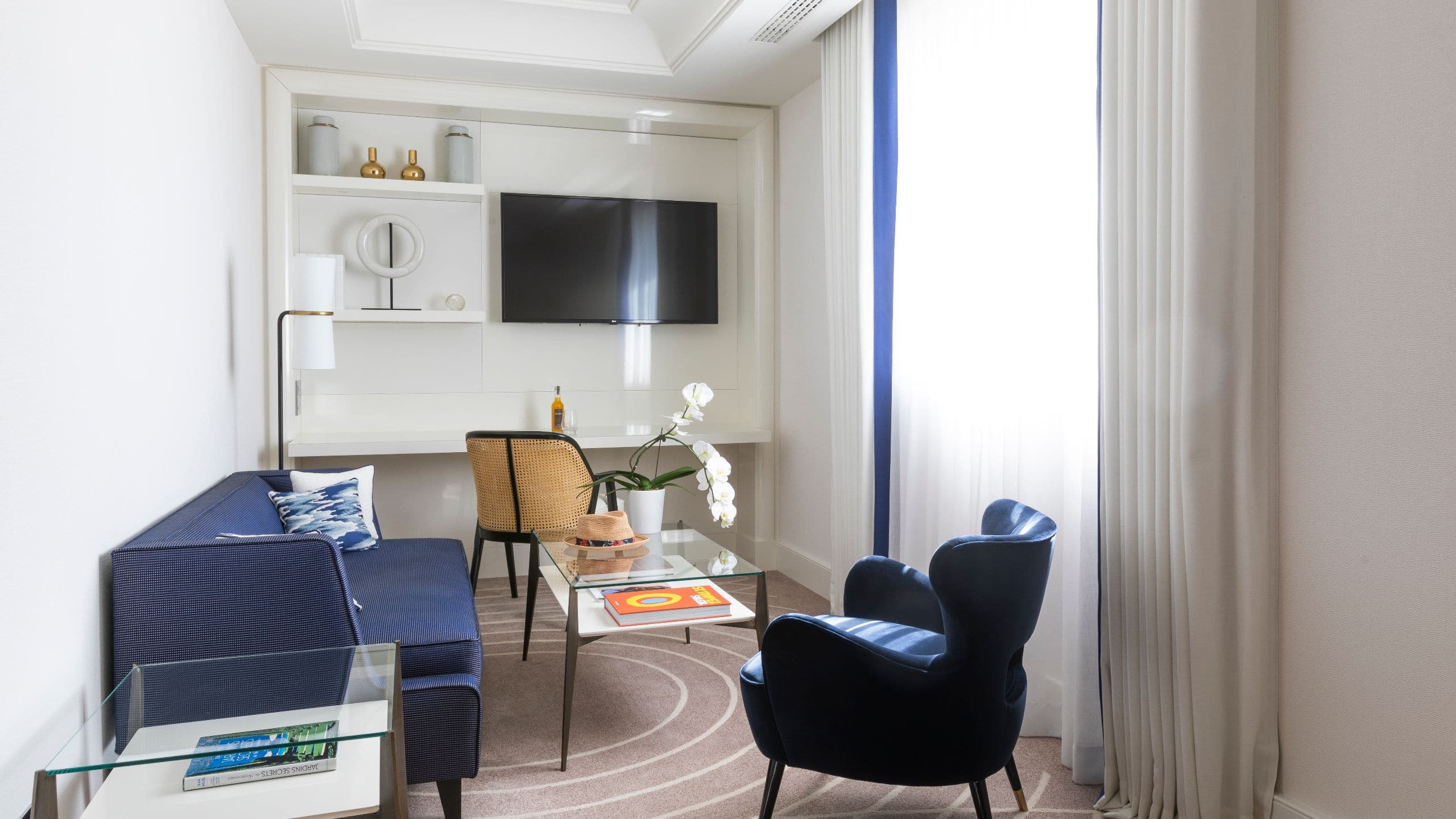 The Unbound Collection by Hyatt Suite Executive Overview Salon