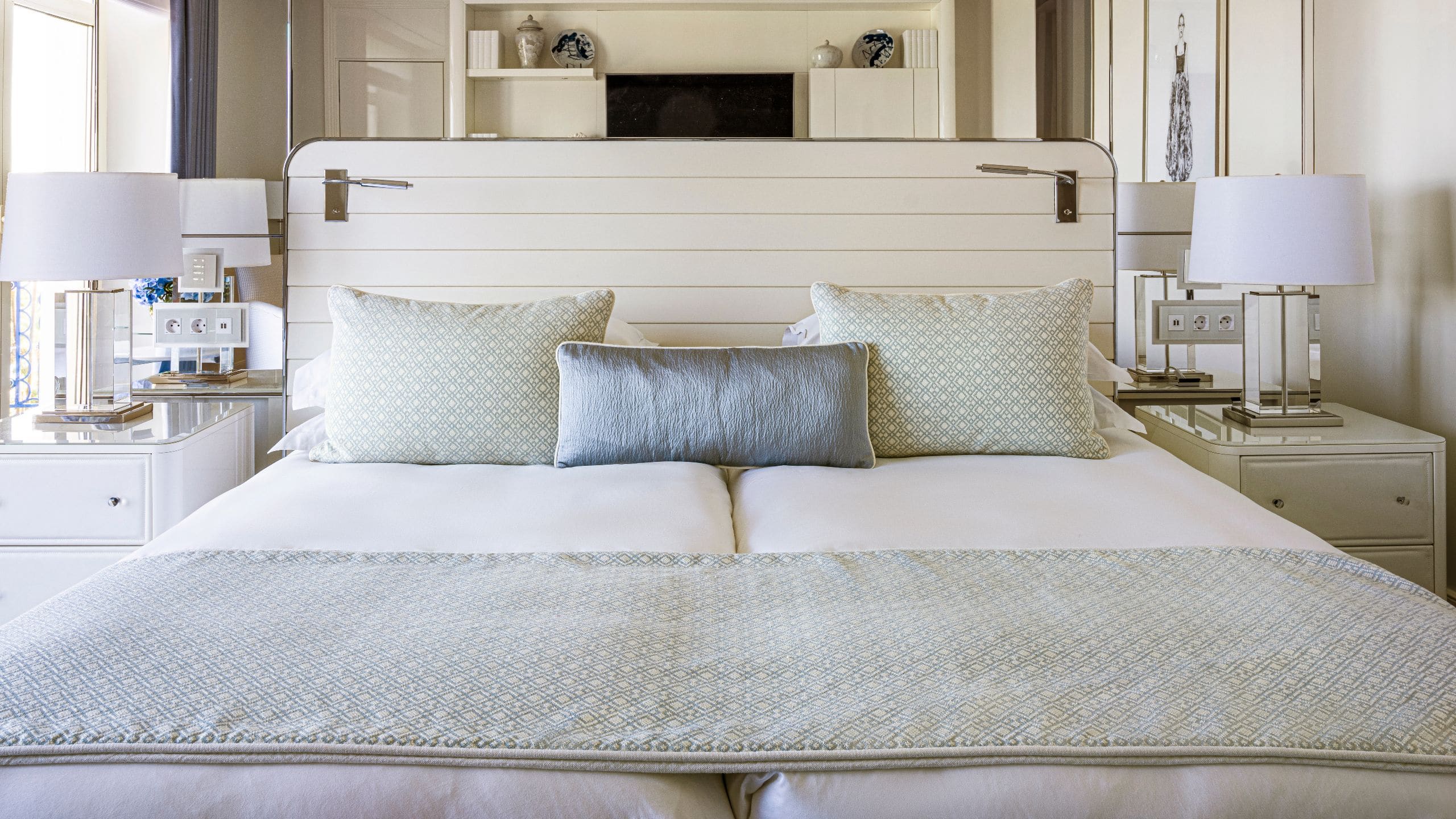 The Unbound Collection by Hyatt Premium Vue Mer Twin Front
