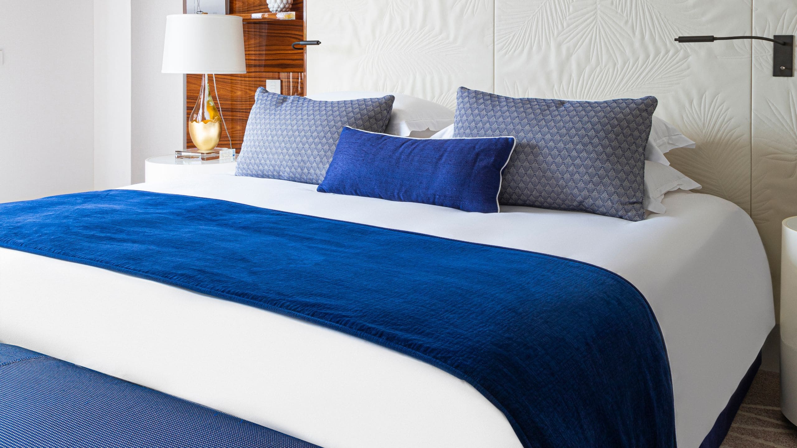 The Unbound Collection by Hyatt Suite Emmanuel Bed
