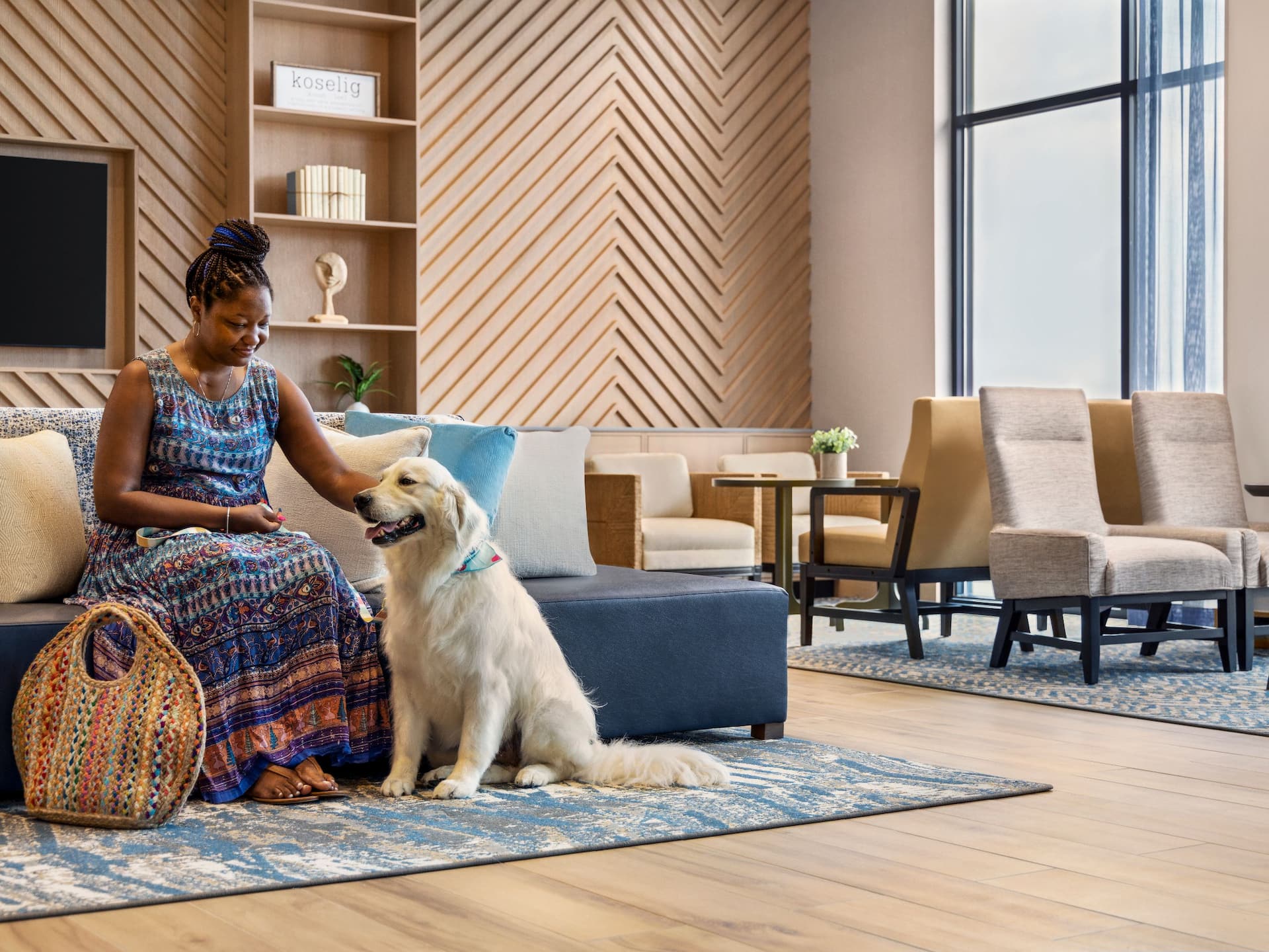 Hyatt Place Virginia Beach / Oceanfront  Lobby Guest And Dog