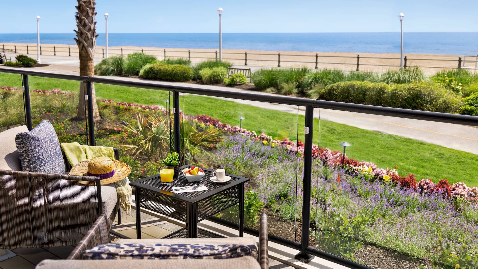 Hyatt Place Virginia Beach / Oceanfront Back Patio Boardwalk View