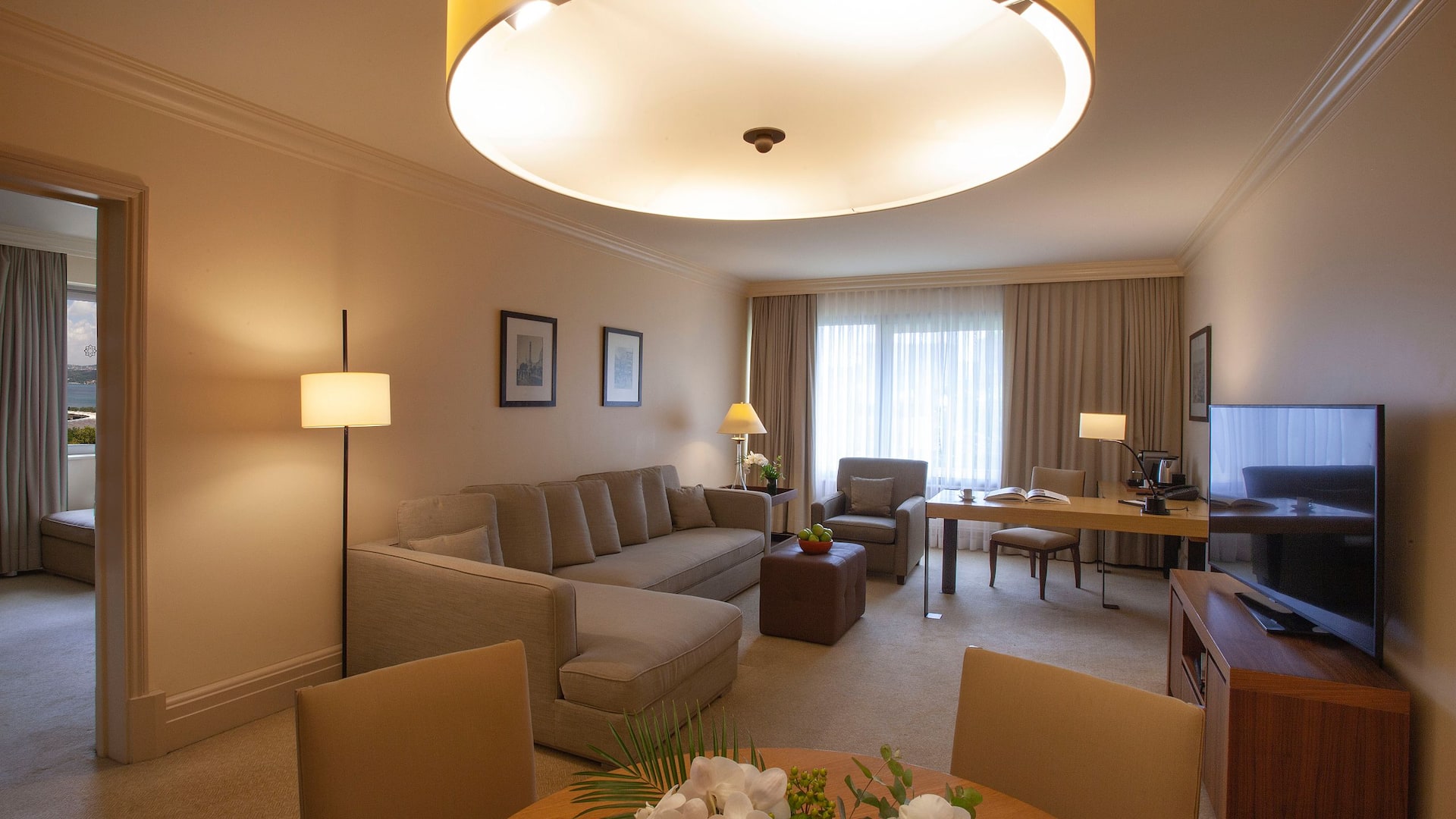 4 de 5 Grand Hyatt Istanbul Grand Suite Living Room