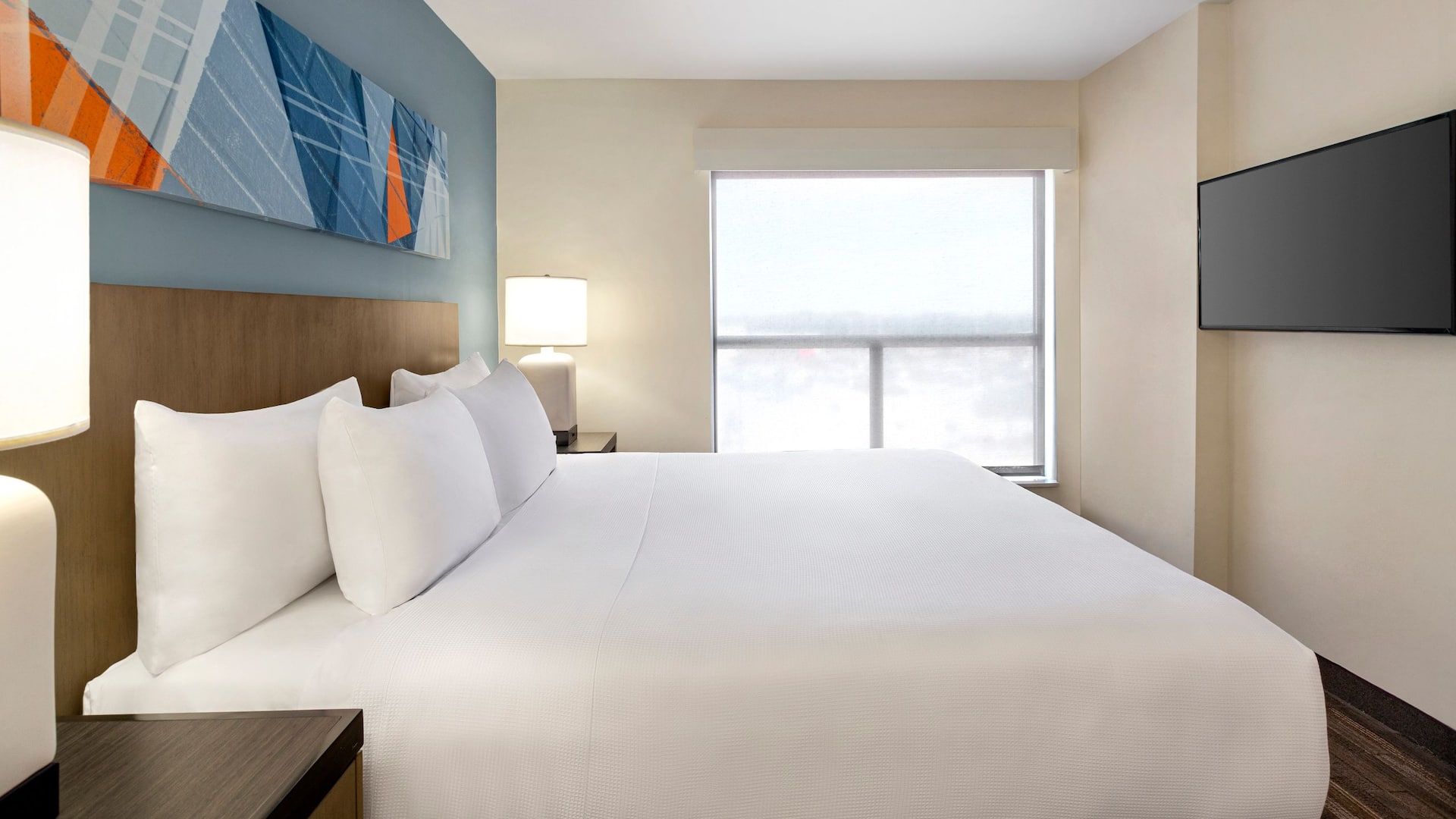 Hyatt House Bryan / College Station One Bedroom King Suite Bed