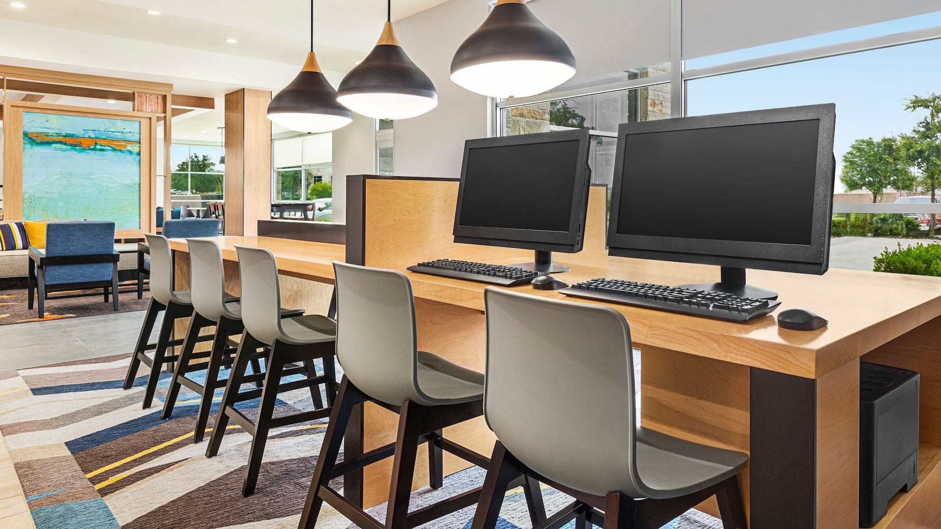 Hyatt House Bryan / College Station Business Center Computers