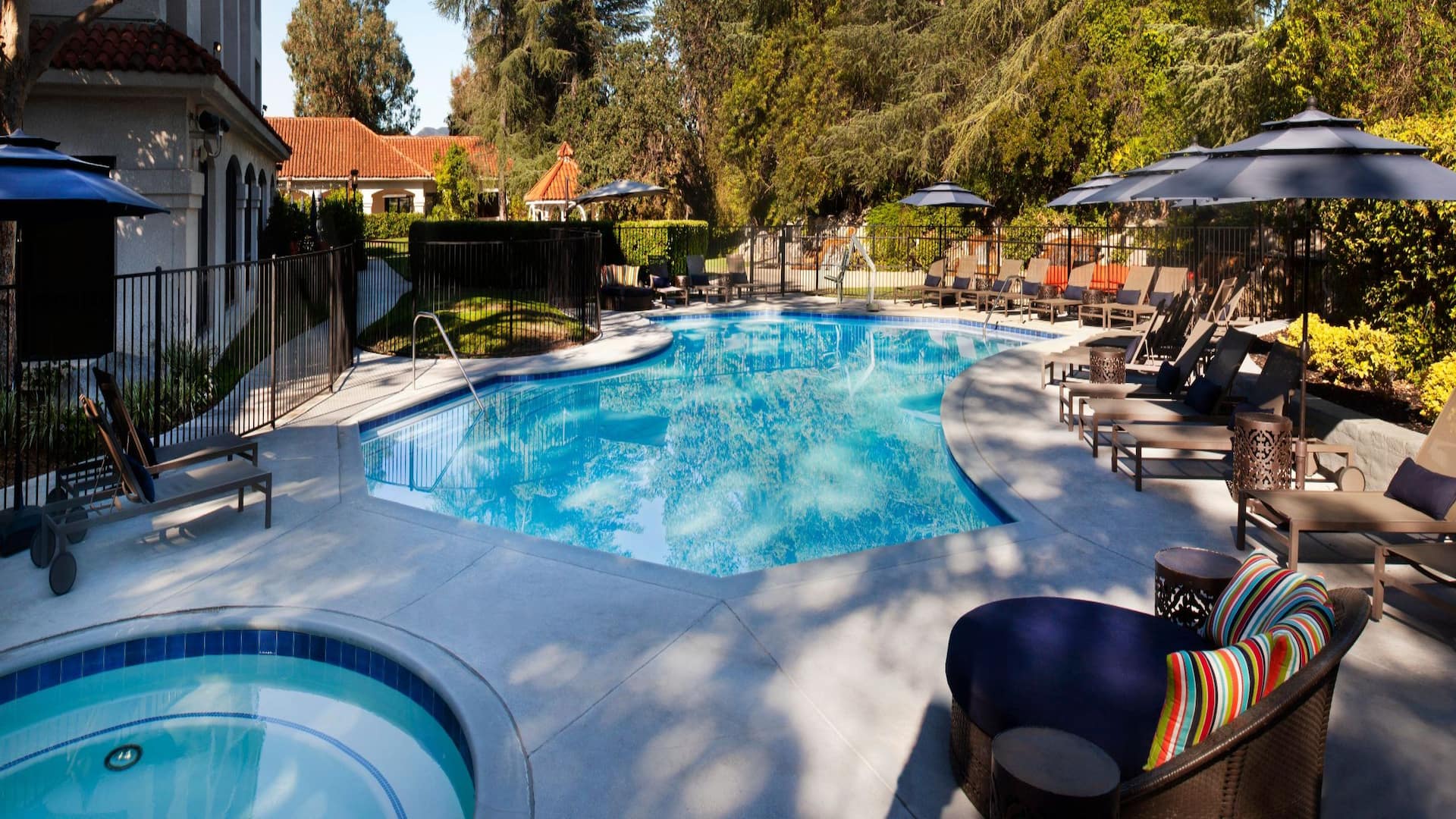 Hyatt Regency Westlake Pool