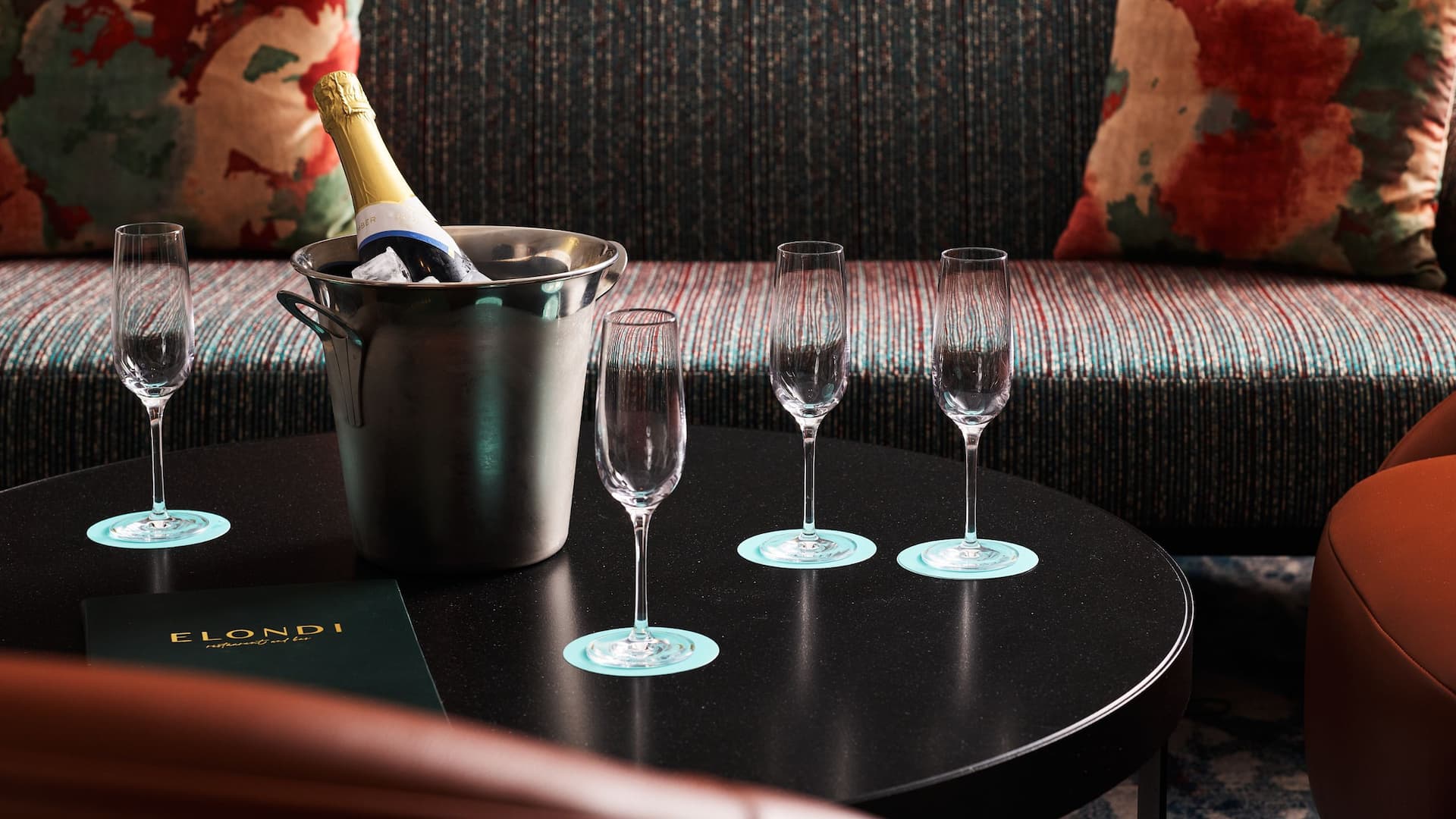 Hyatt Regency Champagne Flutes Seating