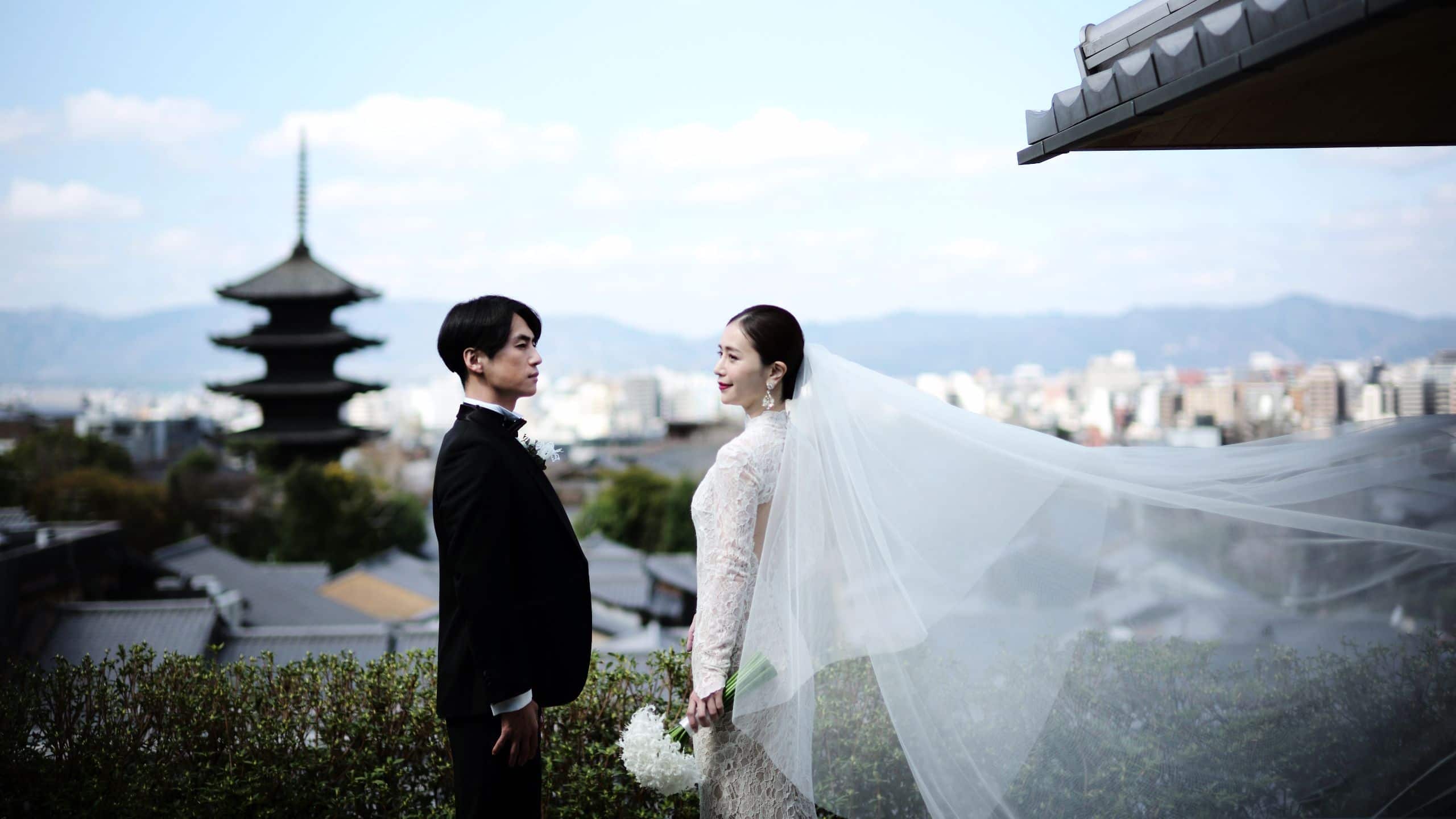 Park Hyatt Kyoto Wedding Couple Kyoto Pagoda