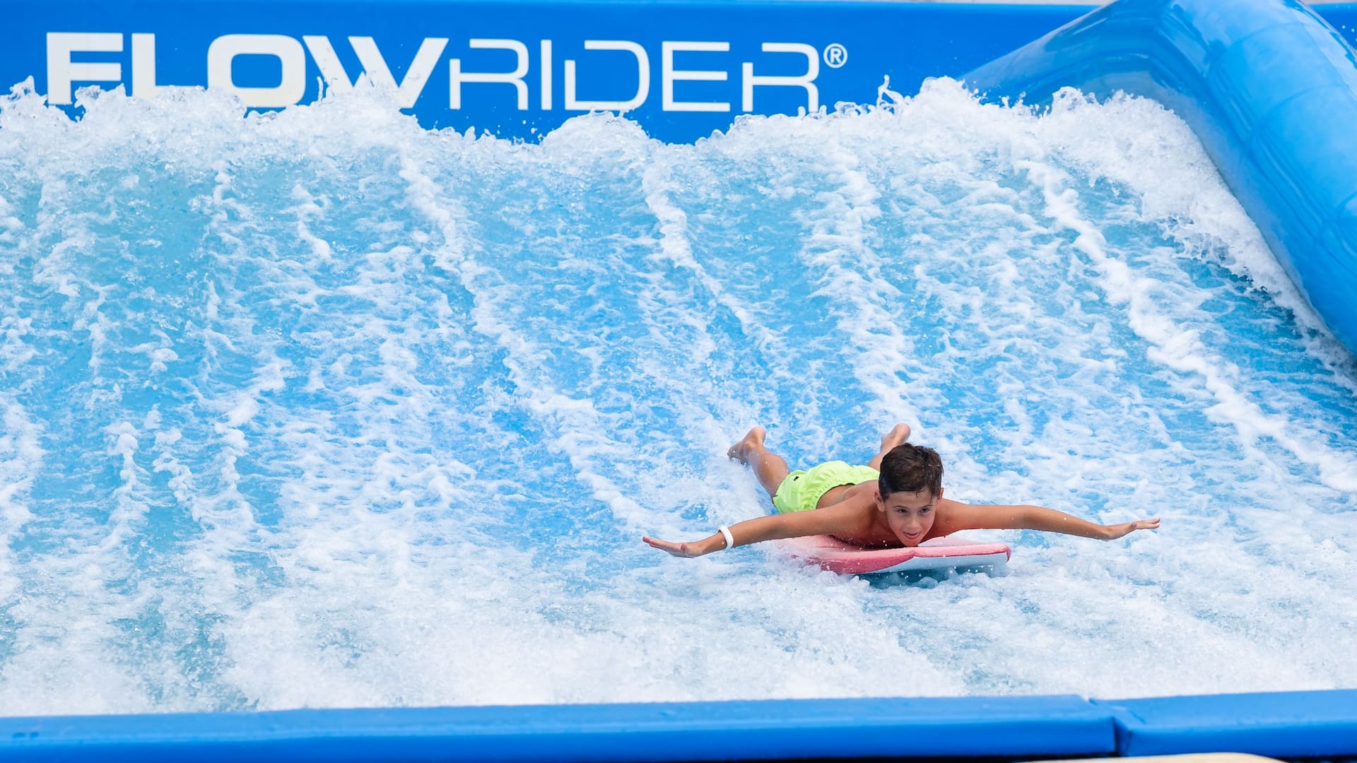 Grand Hyatt Baha Mar Baha Bay Child In Wave Pool