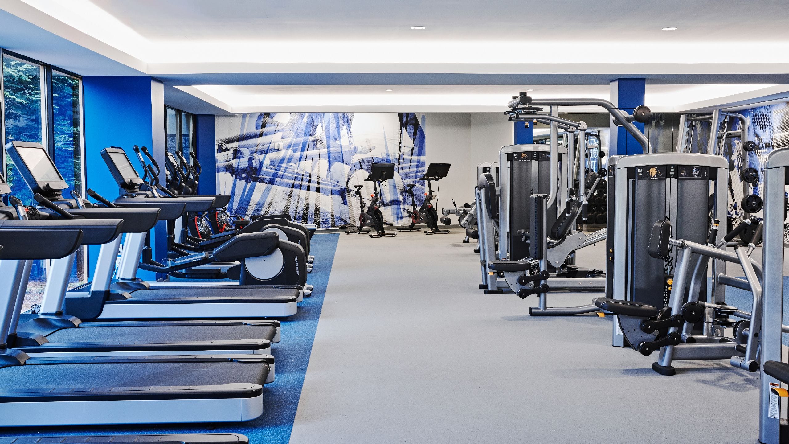 Hyatt Regency Boston / Cambridge Fitness Center Treadmills
