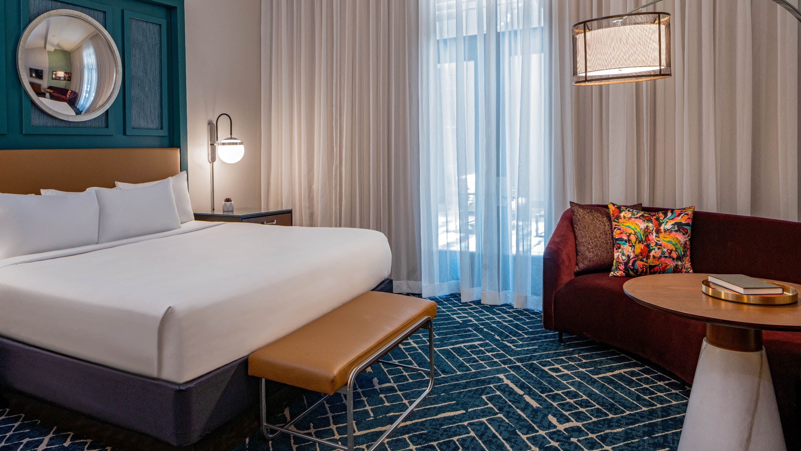 第 1，共 1 Hyatt Centric French Quarter New Orleans Hyatt Centric New Orleans Atrium One King Bed
