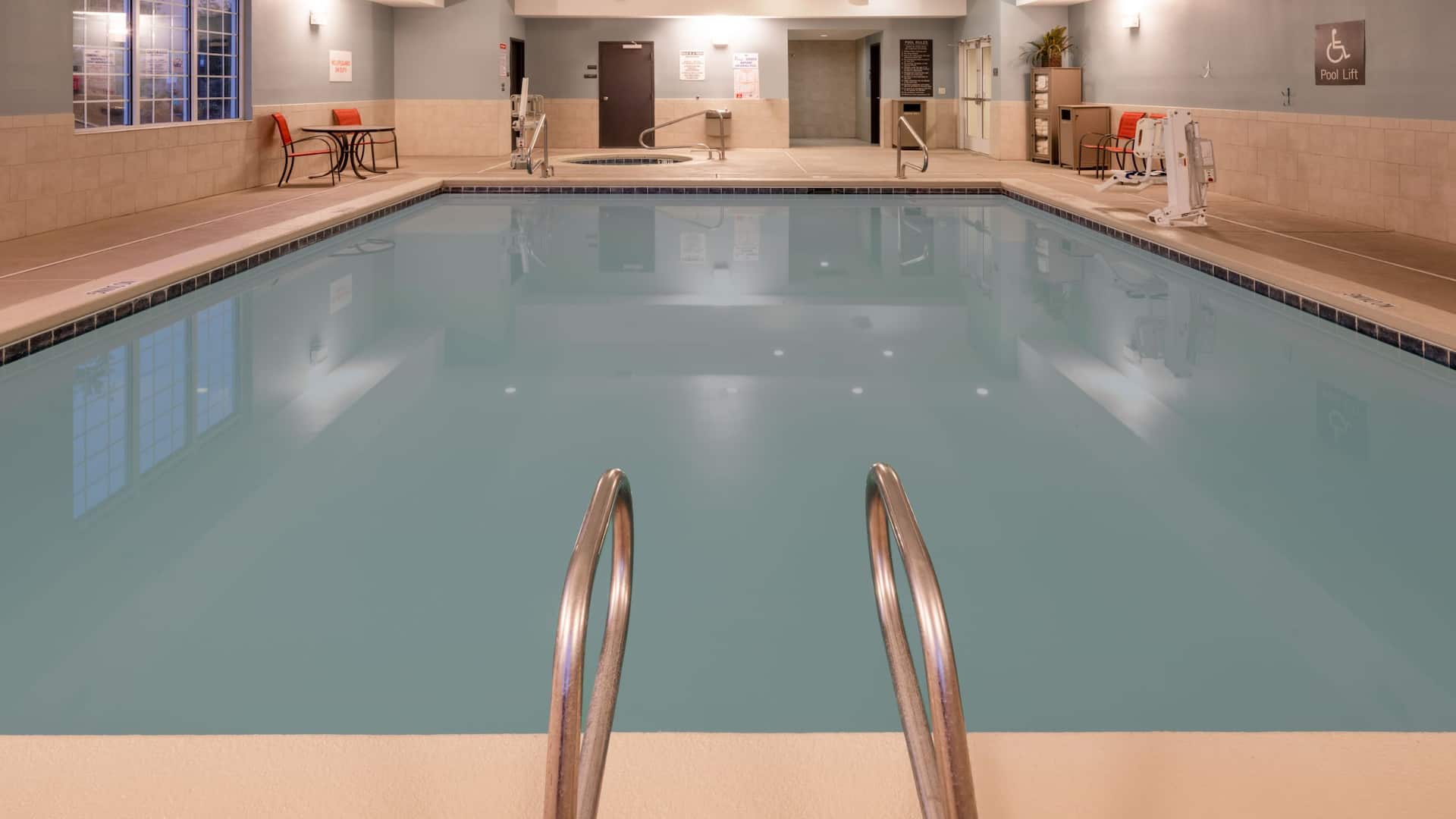 Hyatt Place Santa Fe Pool