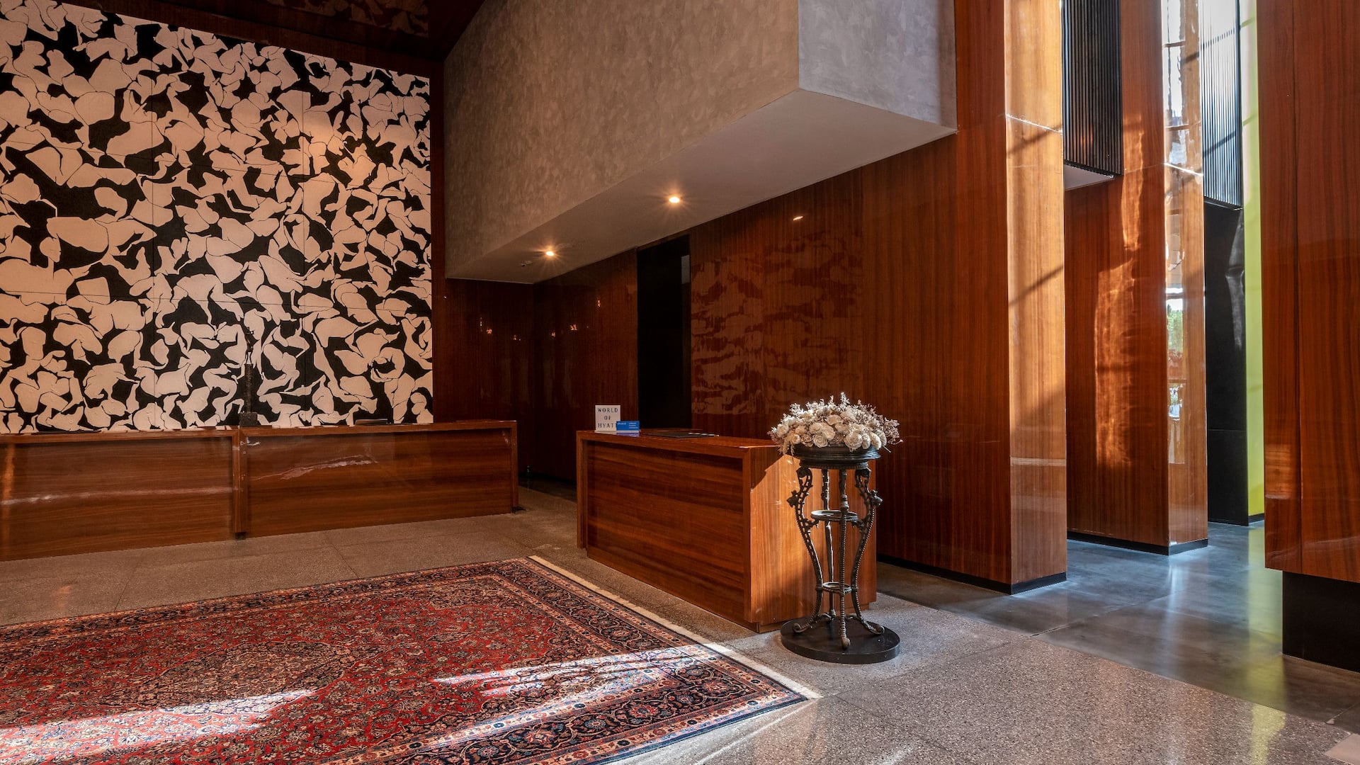 Grand Hyatt Gurgaon Lobby Reception Area