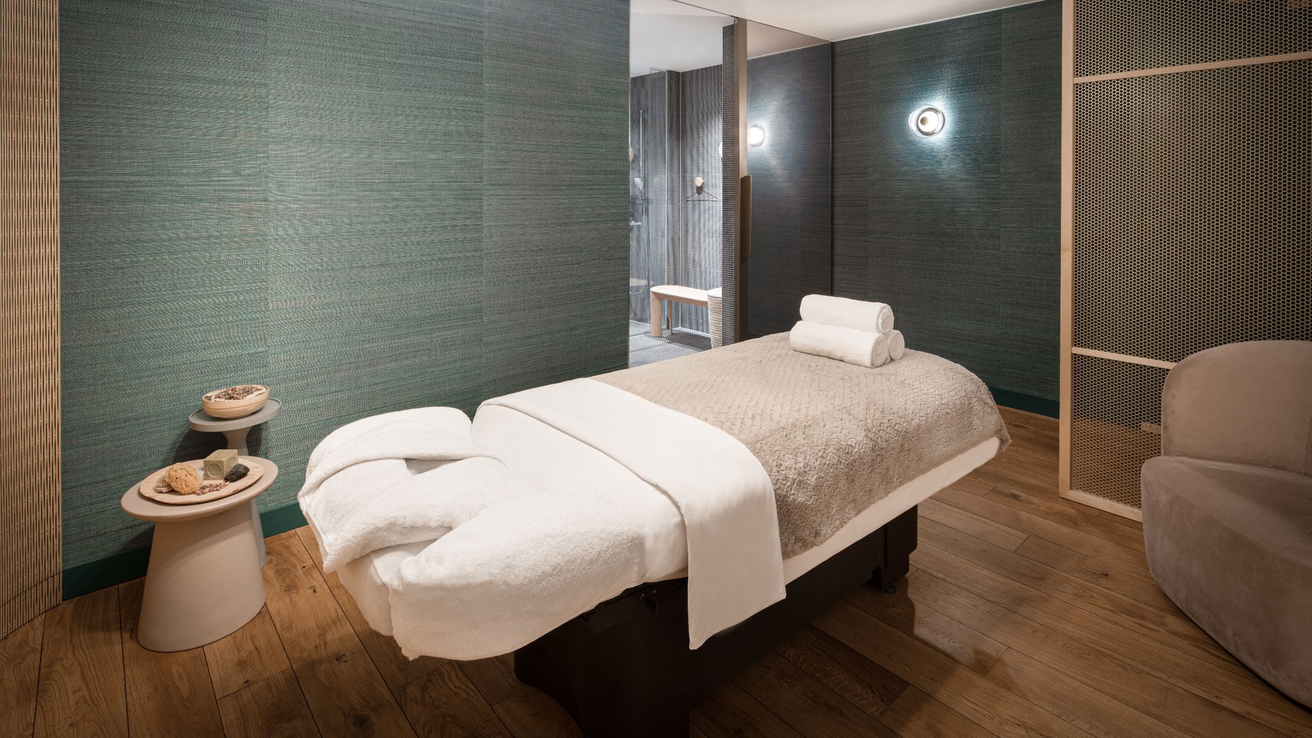 hyatt regency amsterdam spa treatment