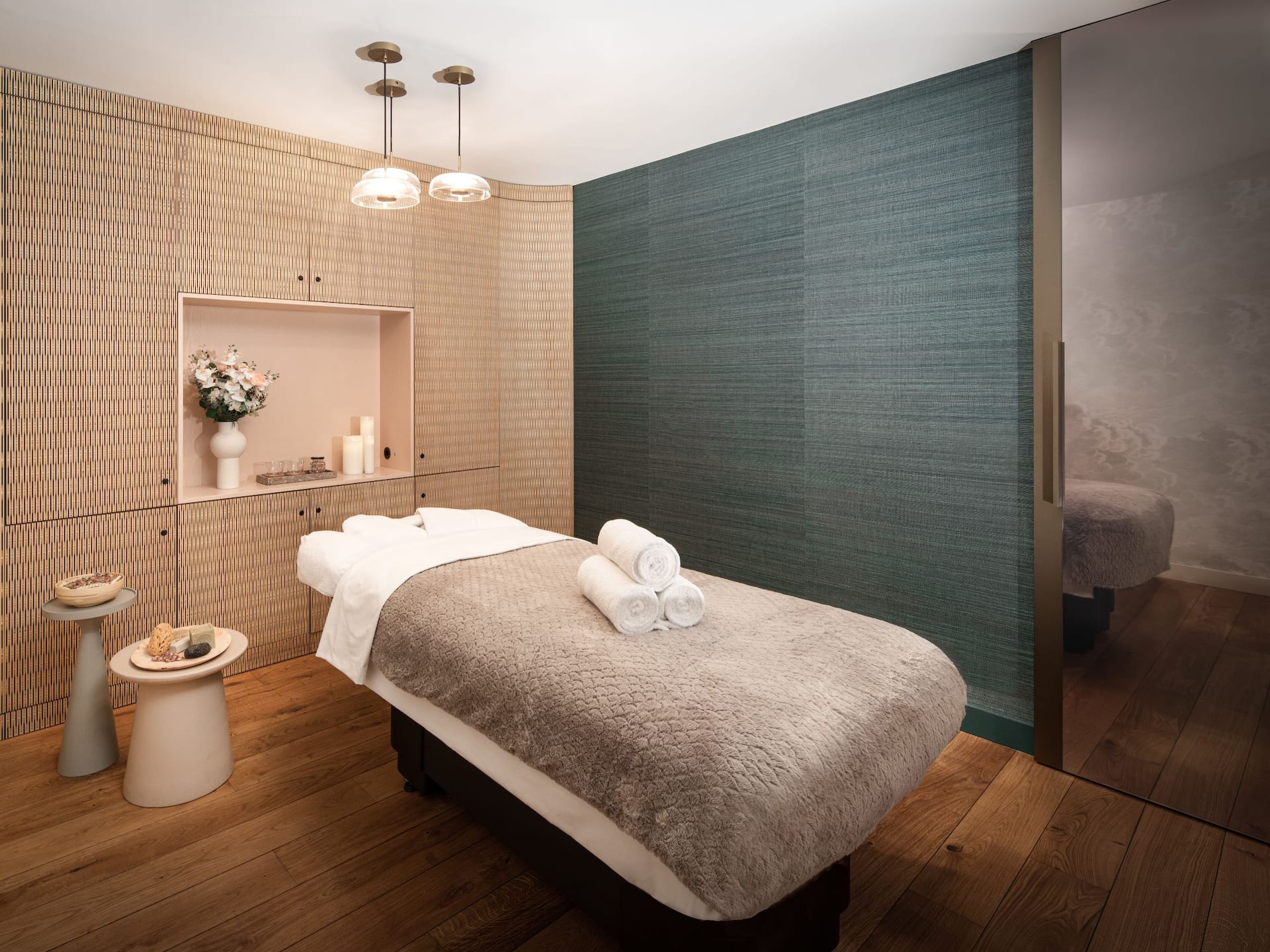 Hyatt Regency Amsterdam Spa Treatment Setup