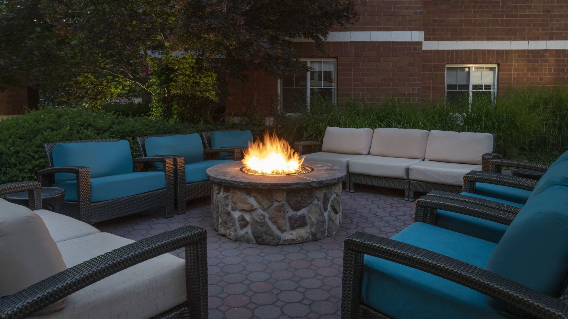 Hyatt House Philadelphia/Plymouth Meeting Firepit