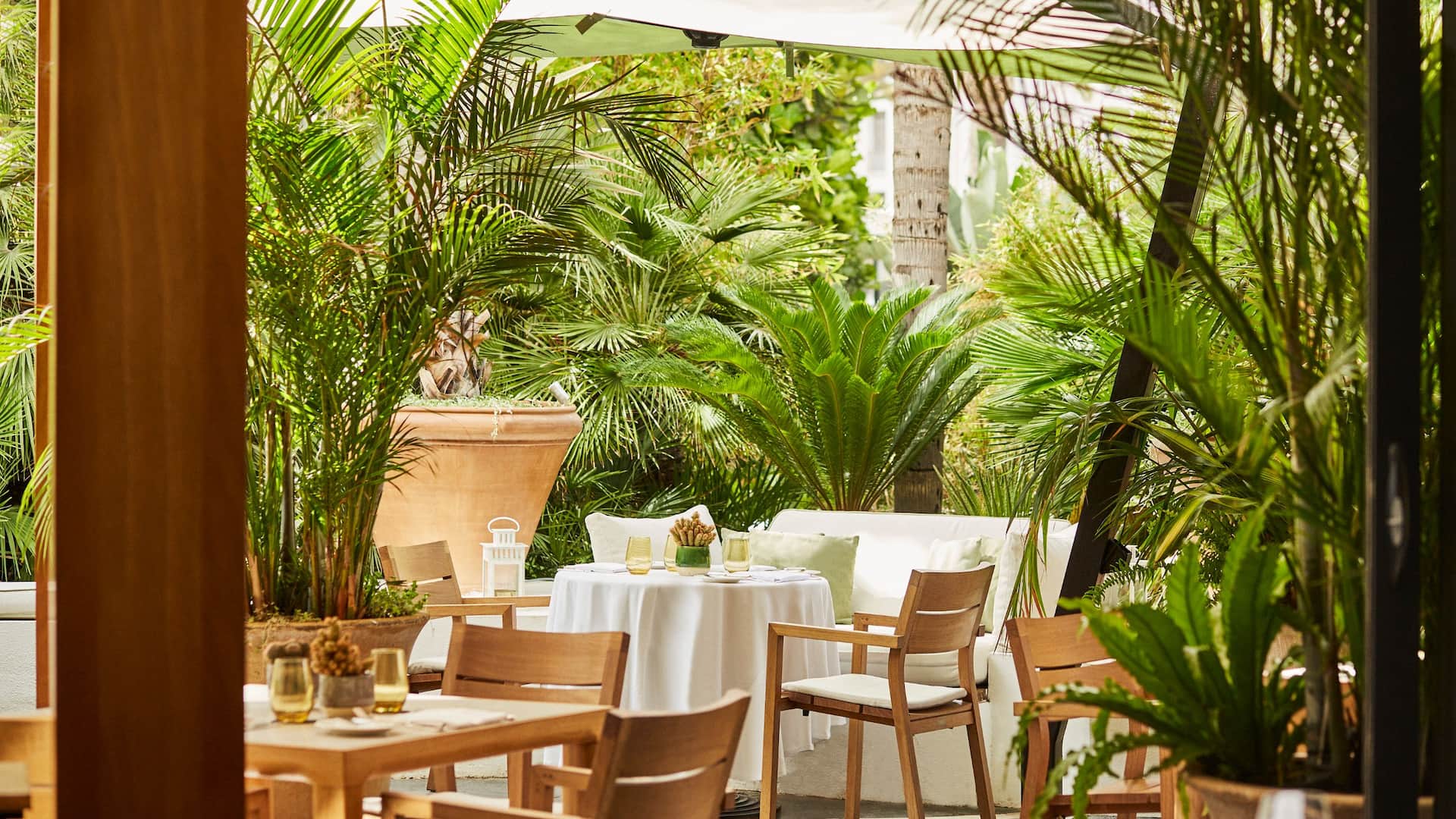 Hyatt Regency Casablanca Cafe M Terrace Cafe