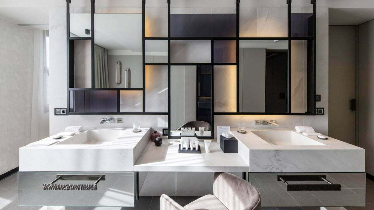 First Wish Suite Bathroom Sink Mirror