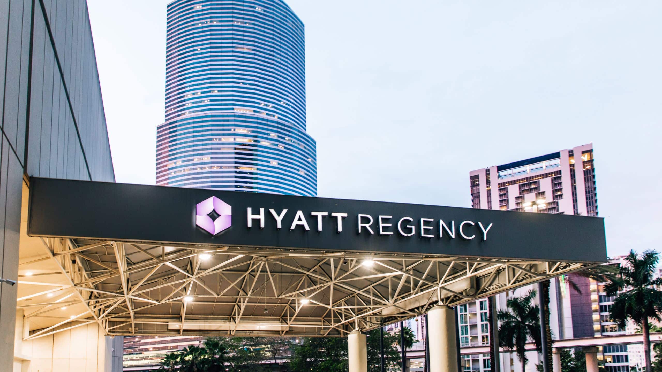Hyatt Regency Miami Hyatt Regency Hotel Exterior
