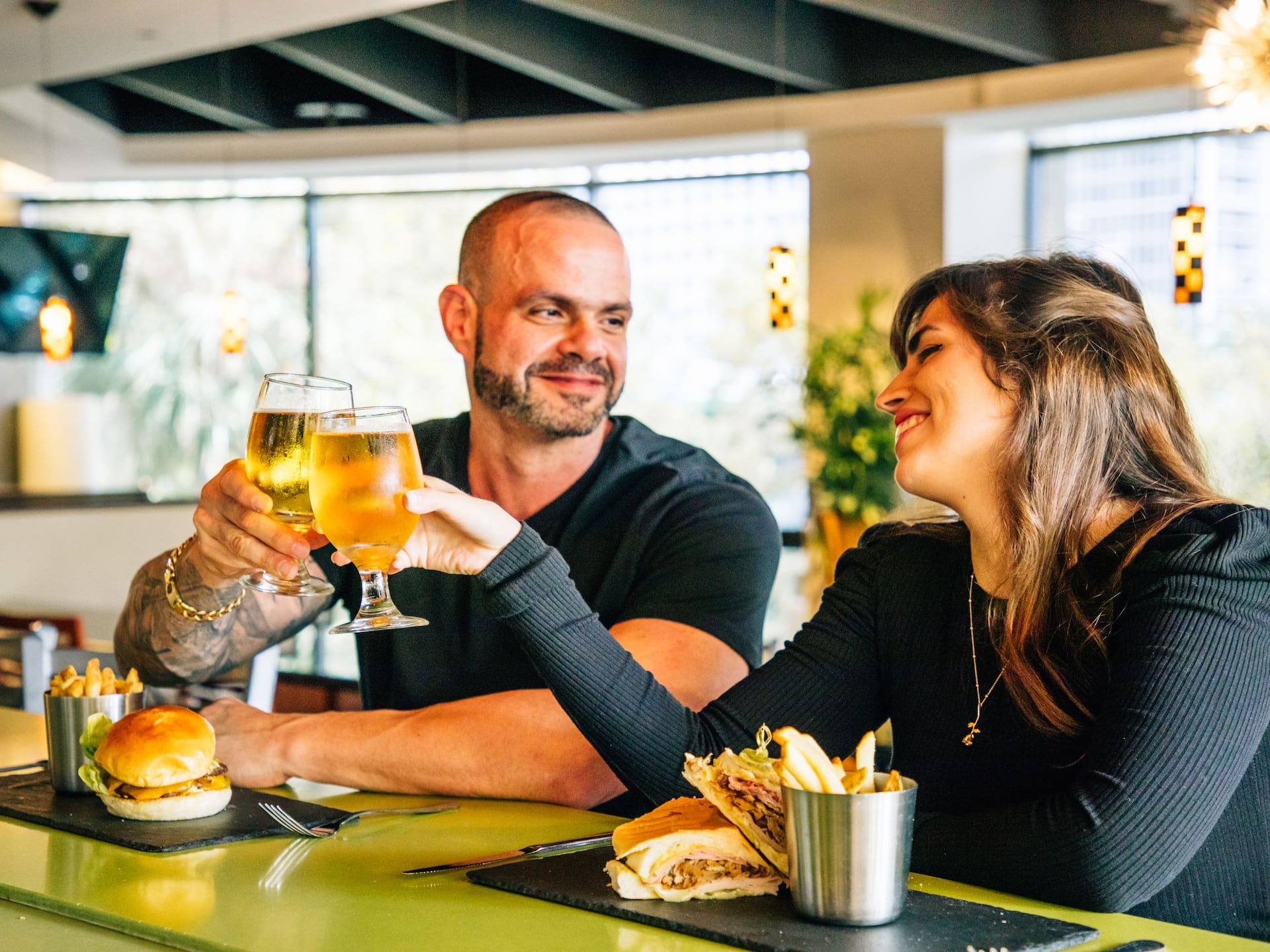 Hyatt Regency Miami Riverview Bar Grill Couple