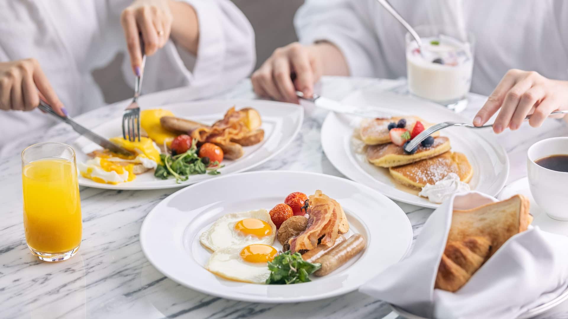 Grand Hyatt Seoul In Room Dining Breakfast