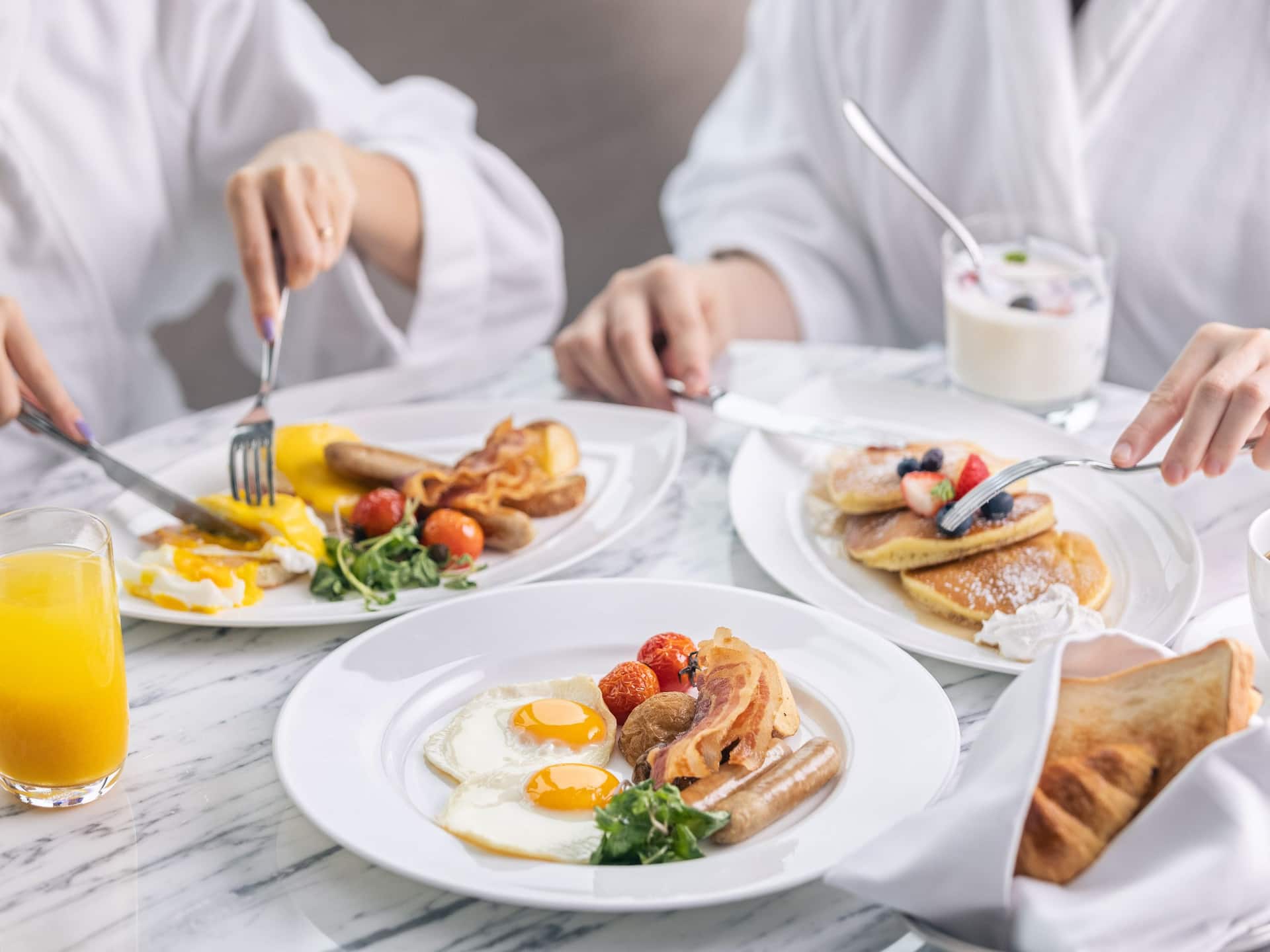 Grand Hyatt Seoul In Room Dining Breakfast