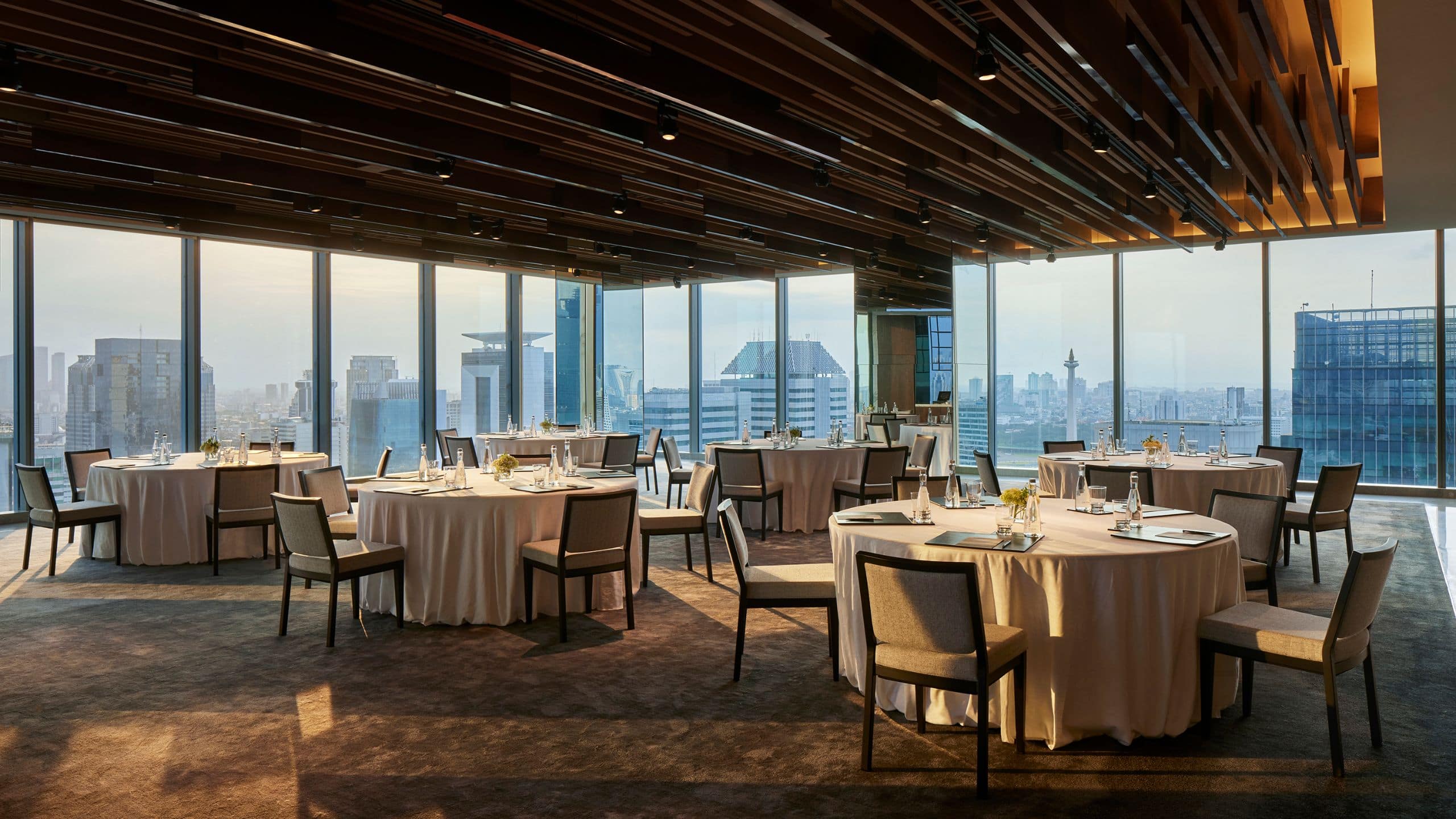 Park Hyatt Jakarta Salon Level 22 Monas View