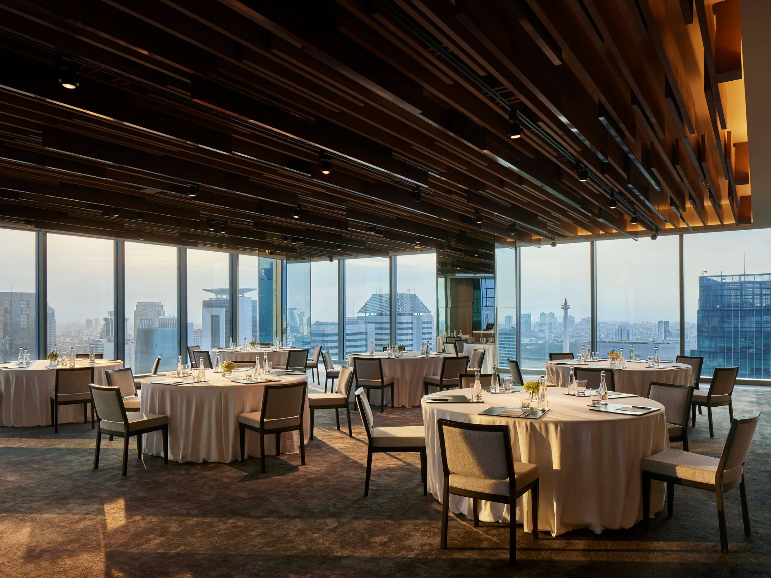 Park Hyatt Jakarta Salon Level 22 Monas View