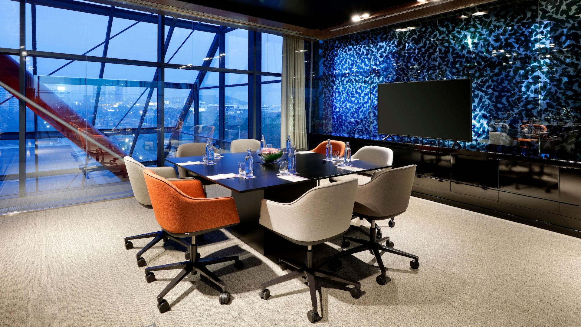 Hyatt Regency Barcelona Tower Regency Club MRoom