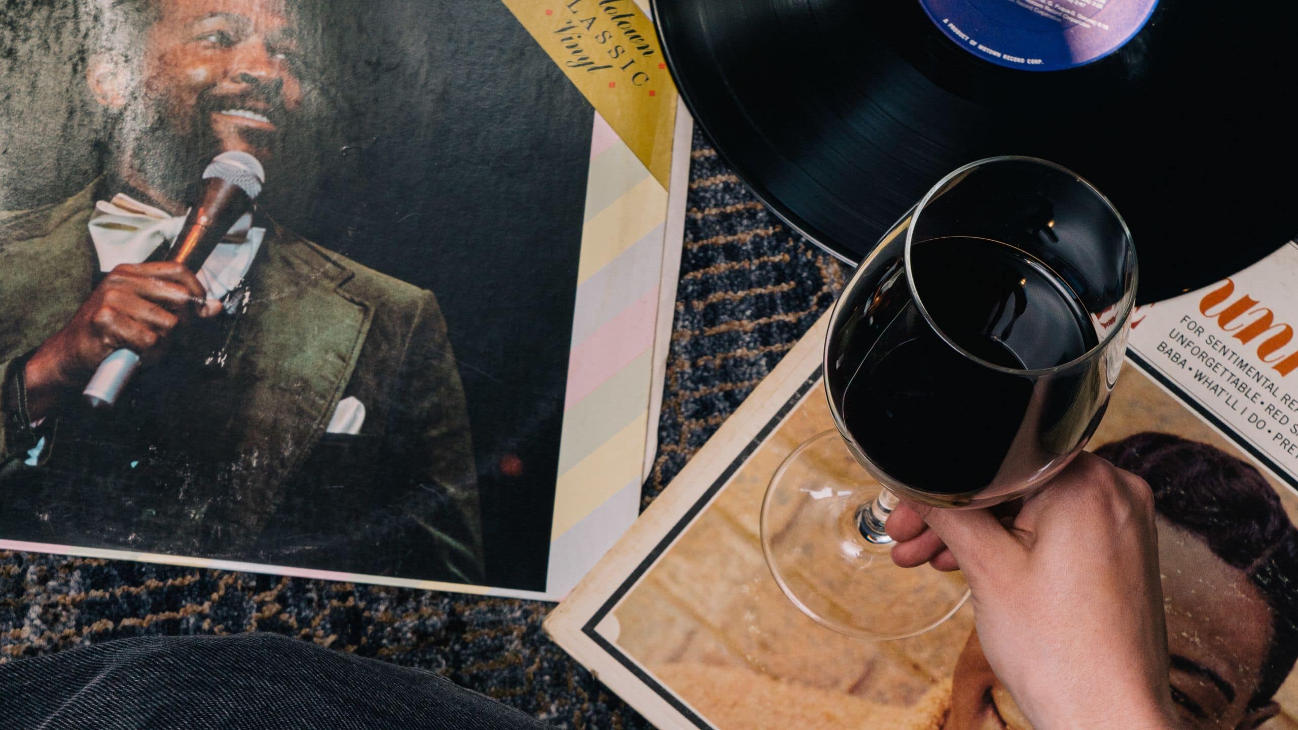 Holston House Nashville Vino Vinyl