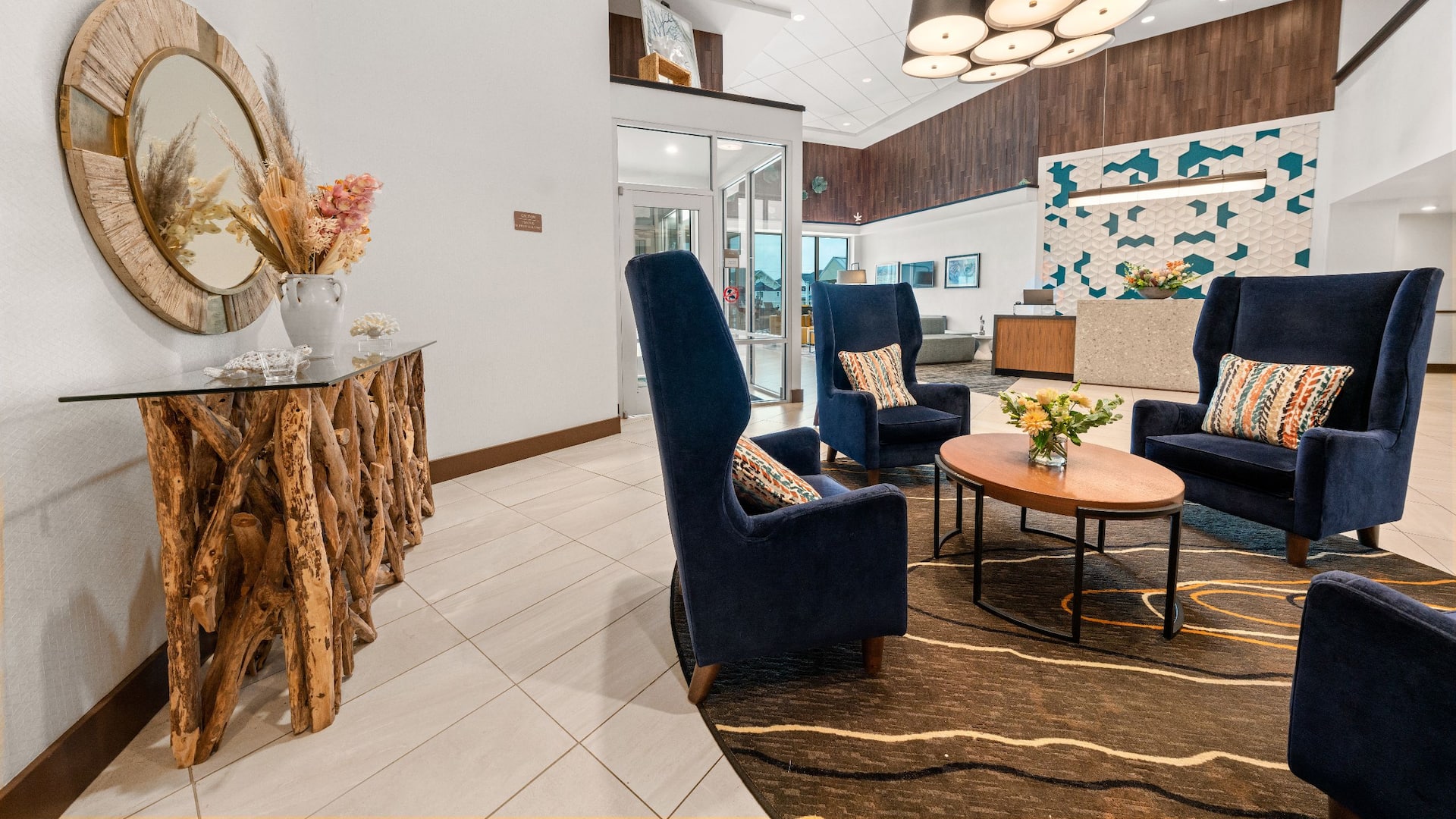 Hyatt Place Ocean City / Oceanfront Lobby Chairs