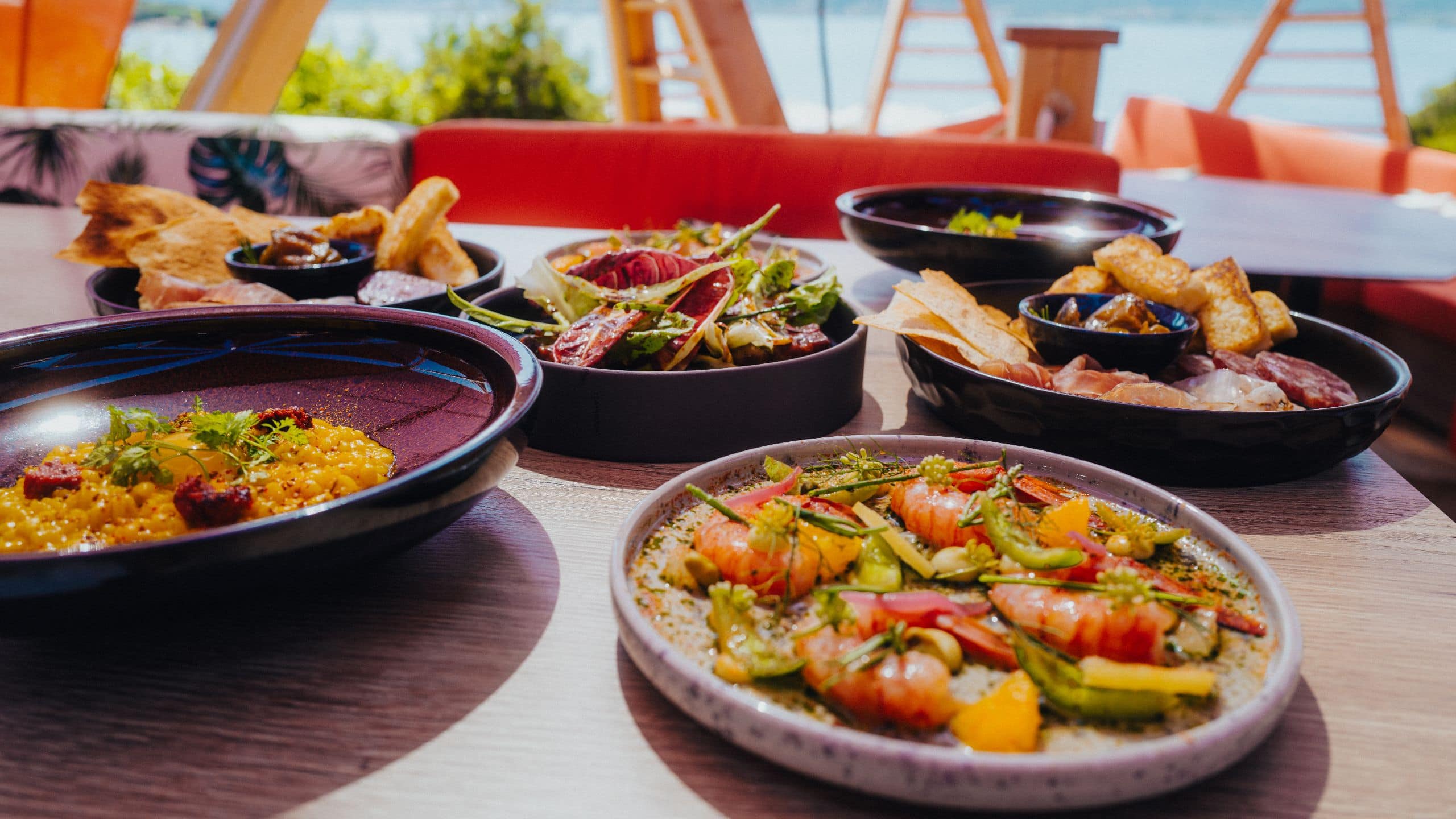 7Pines Resort Sardinia Cone Club Dining Spread