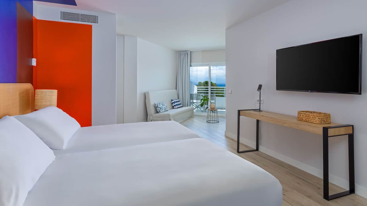 Dreams Calvia Premium Ocean View Bedroom