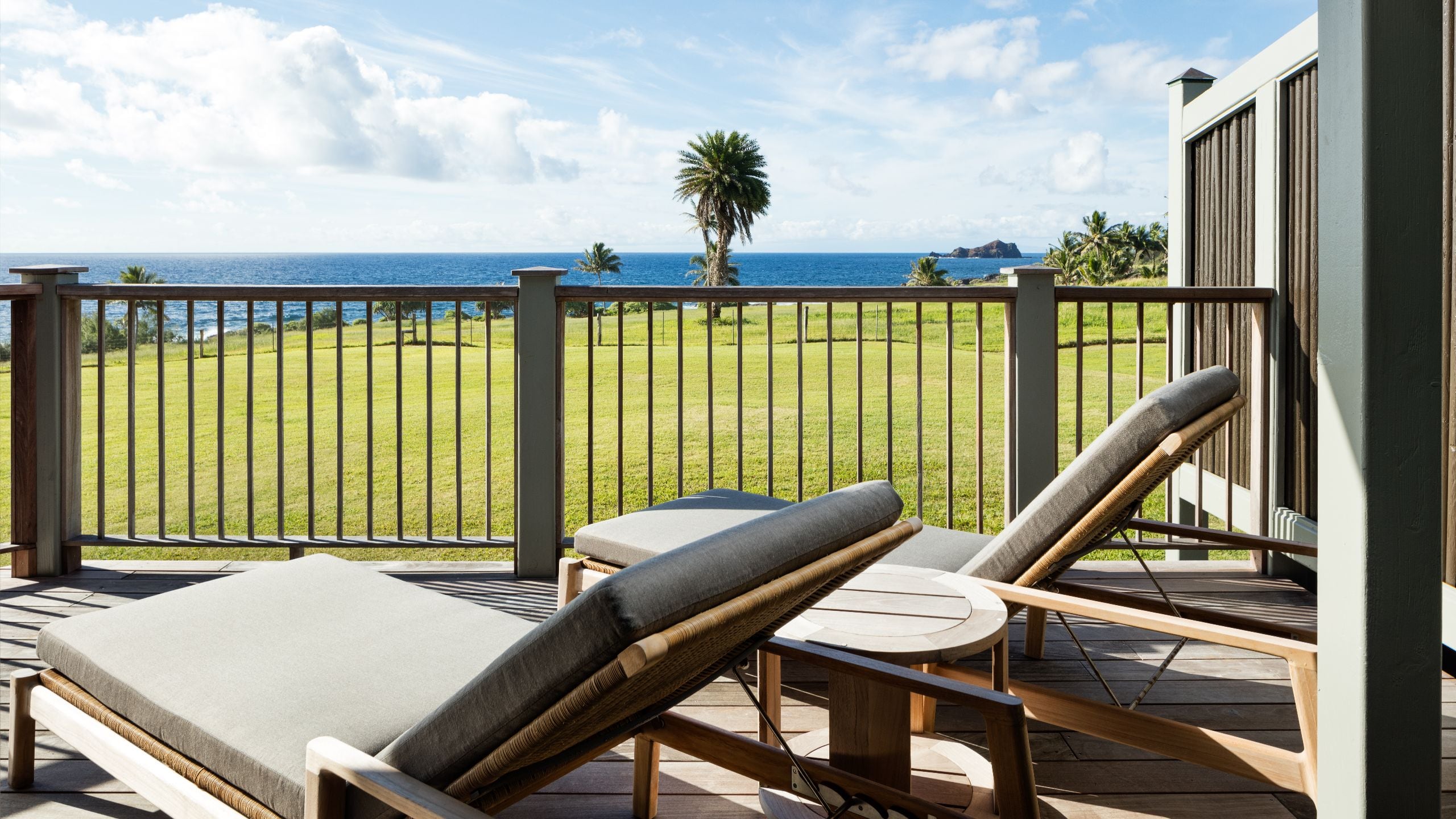 3/3 Hana-Maui Resort One King Bed Deluxe Bungalow Lanai