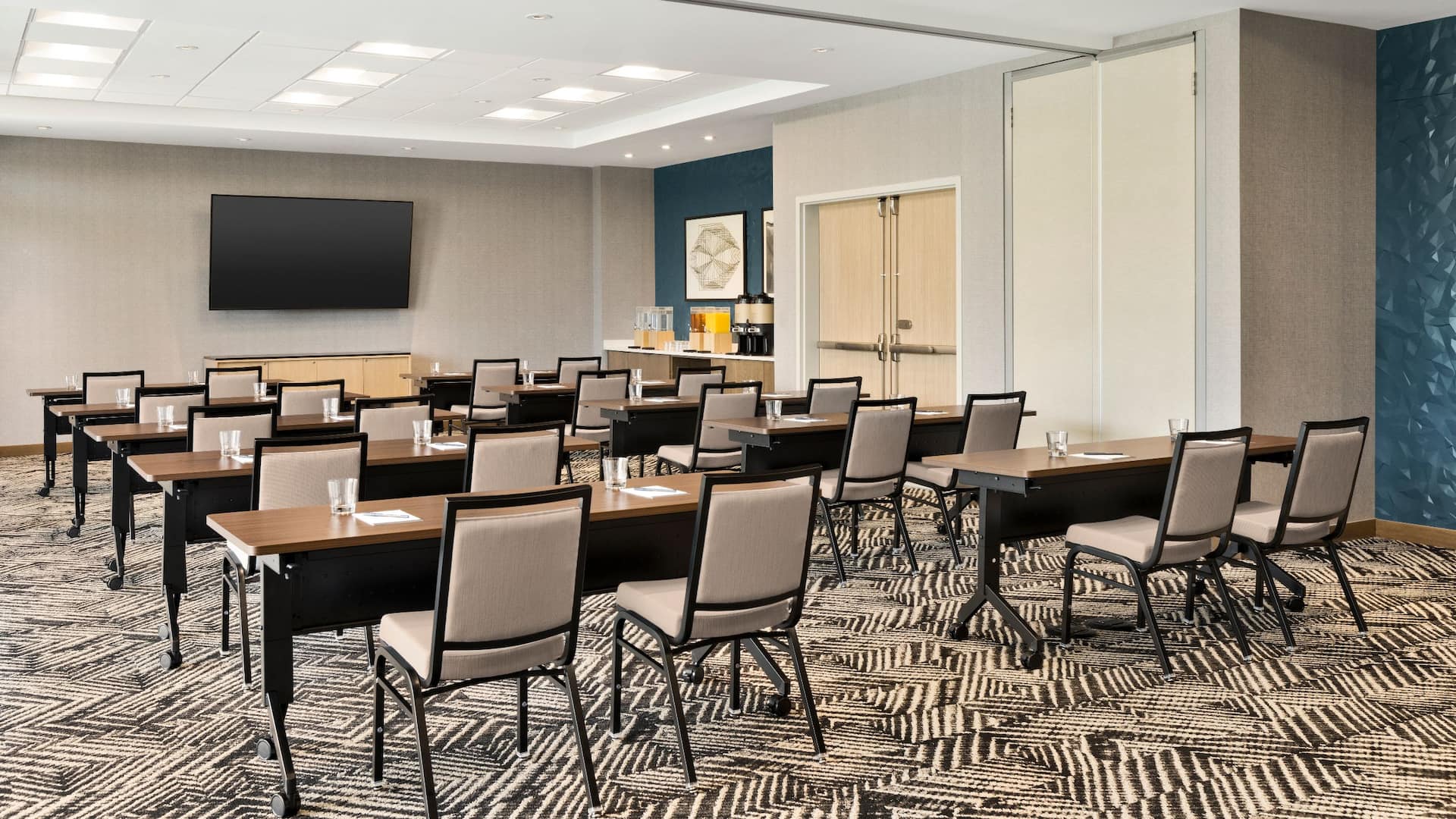 Hyatt Place Columbus / Polaris Meeting Space Classroom