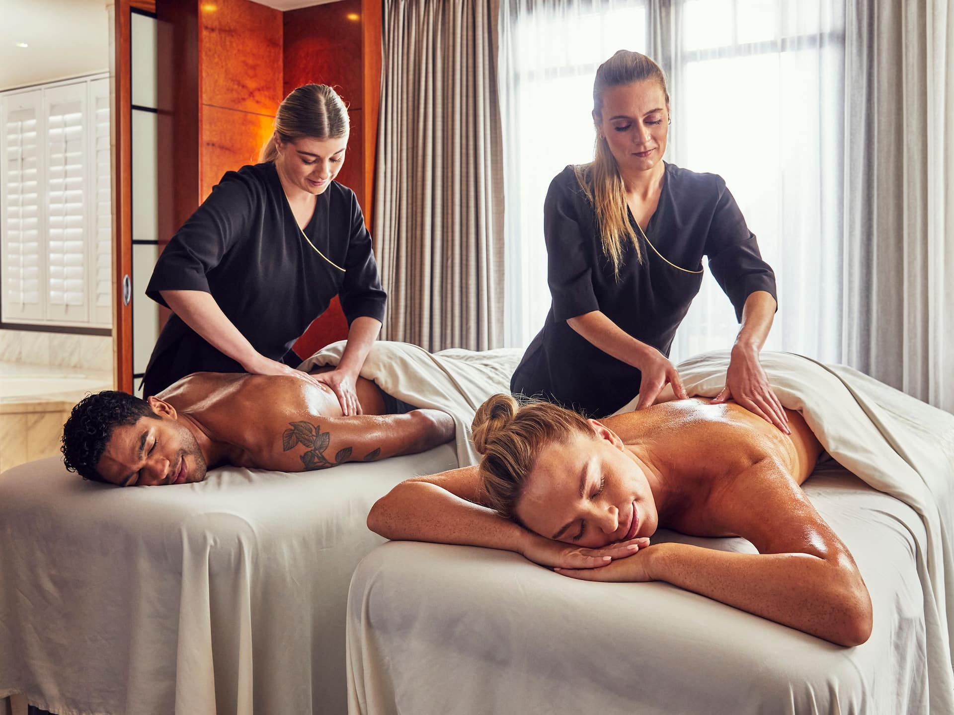 Global Couple Massage