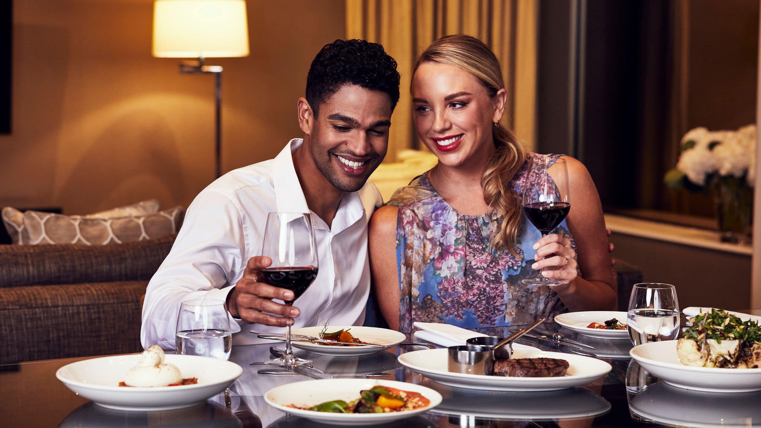 Global Couple Dinner Dining Table Wine