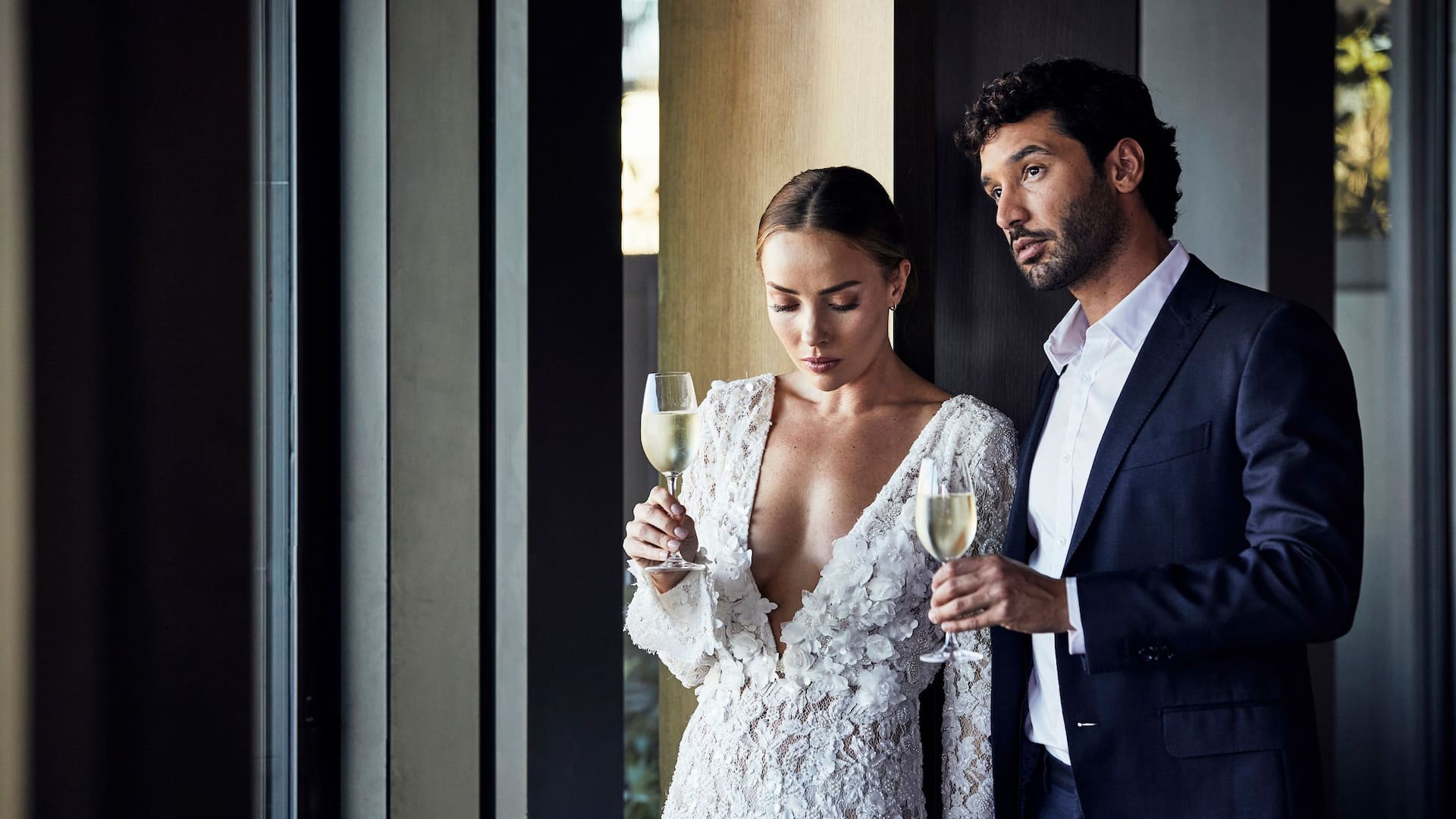 2 of 3 Global Bride Groom Wedding Champagne