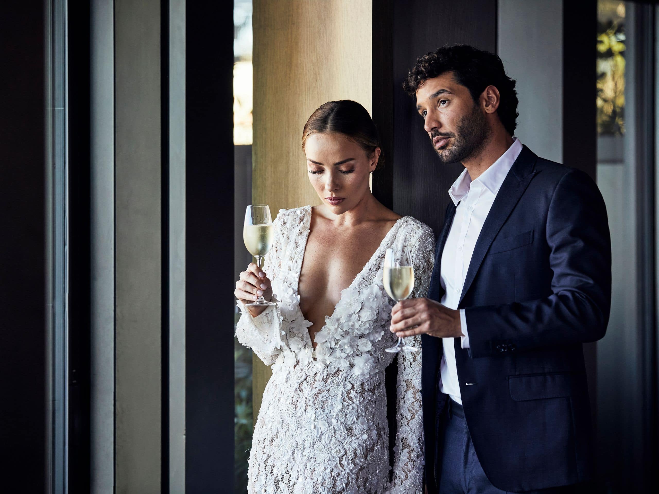 Global Bride Groom Wedding Champagne