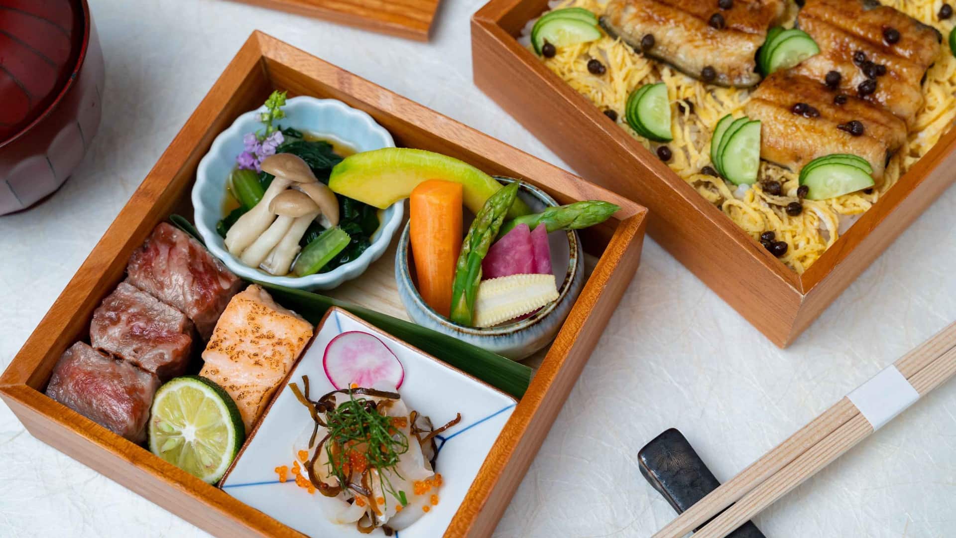Hyatt Regency Hakone Resort & Spa| Dining Room Sushi Autumn Lunch Box
