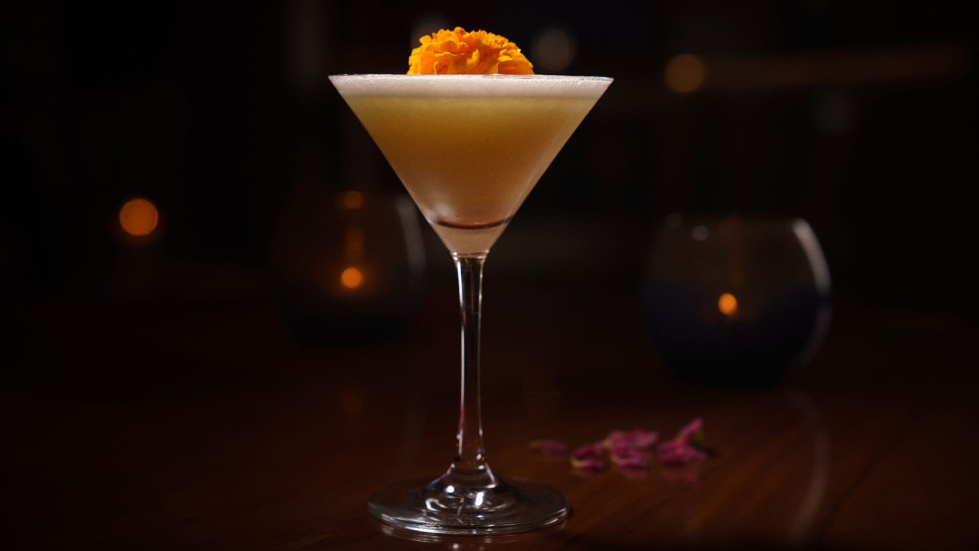 Grand Hyatt Al Khobar Hotel and Residences White Lady