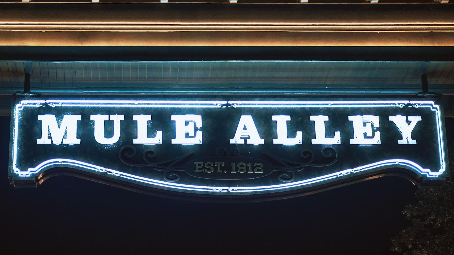 Hyatt Place Fort Worth Historic Stockyards Mule Alley