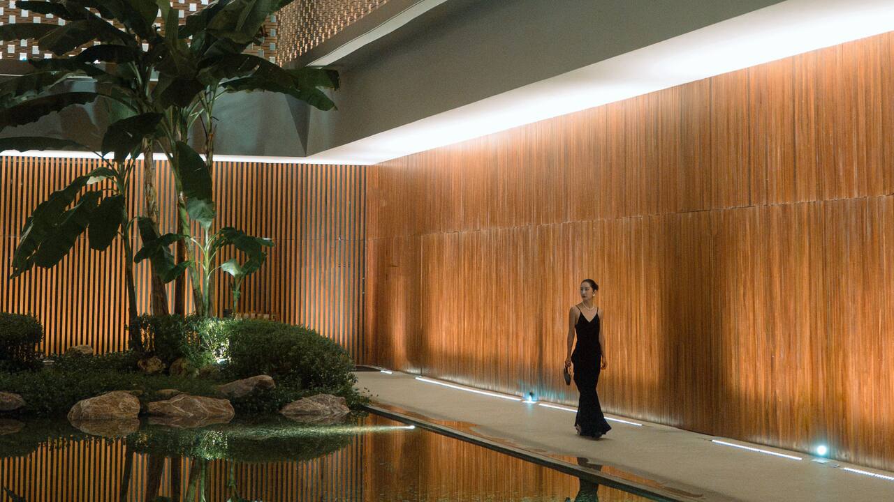 Villa Bathtub