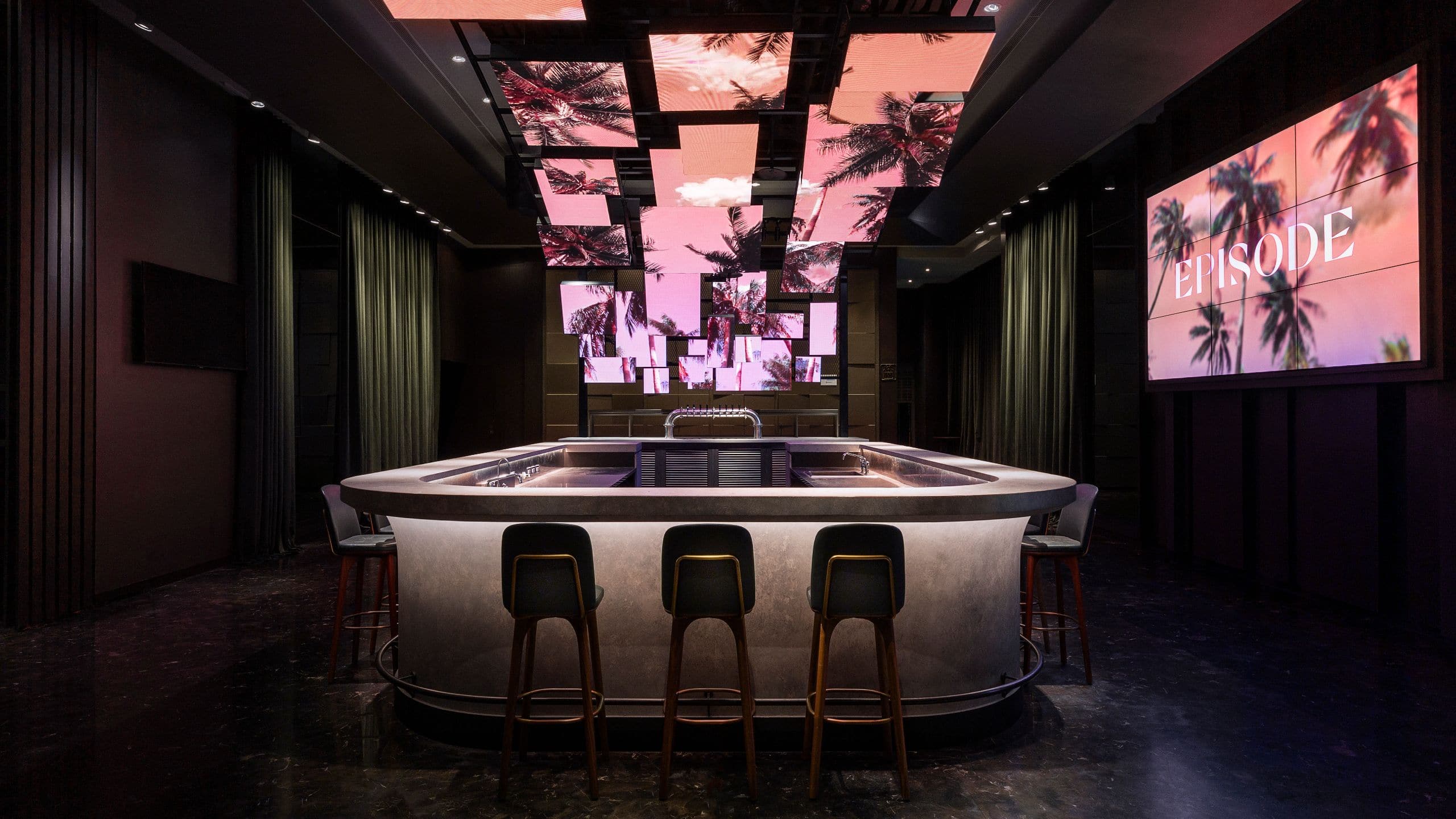 EPISODE Hsinchu Led Bar