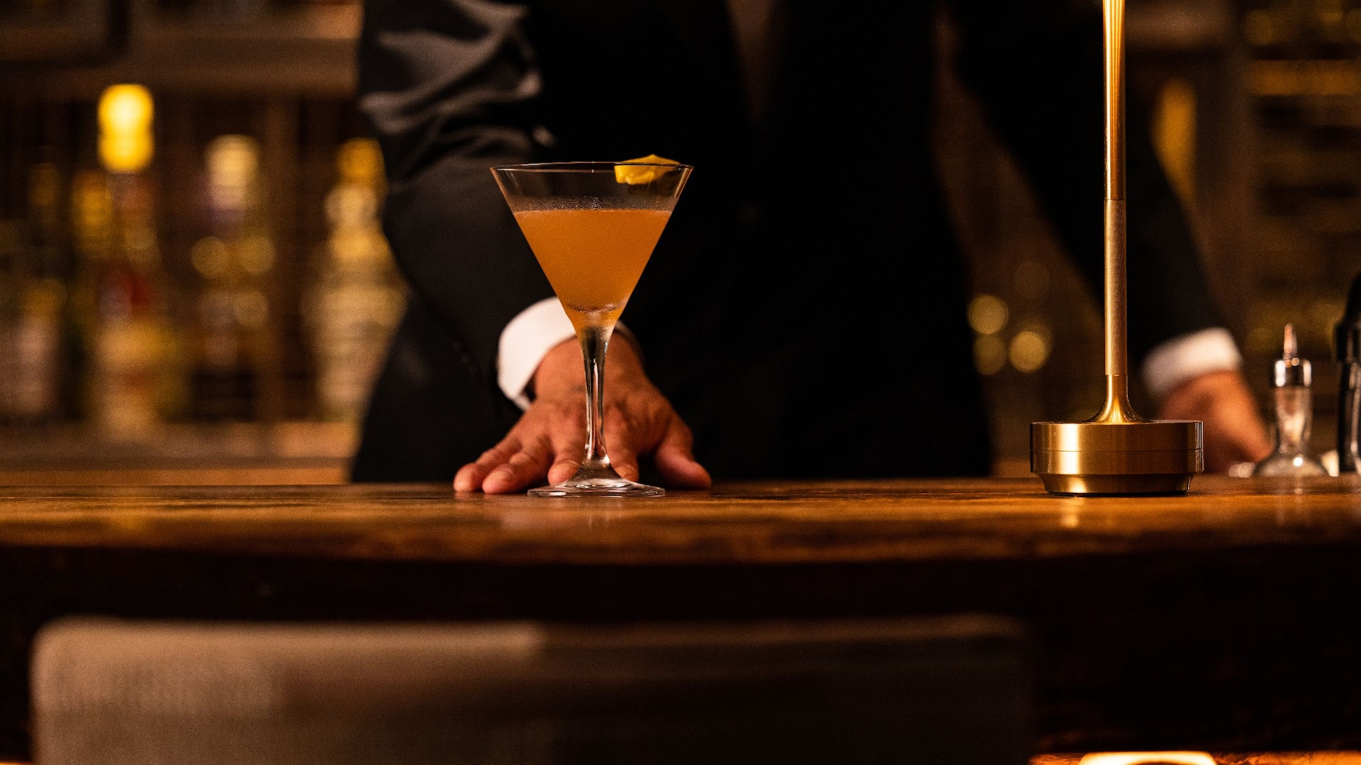 Hyatt Regency Kyoto Touzan Bar Bartender Cocktail