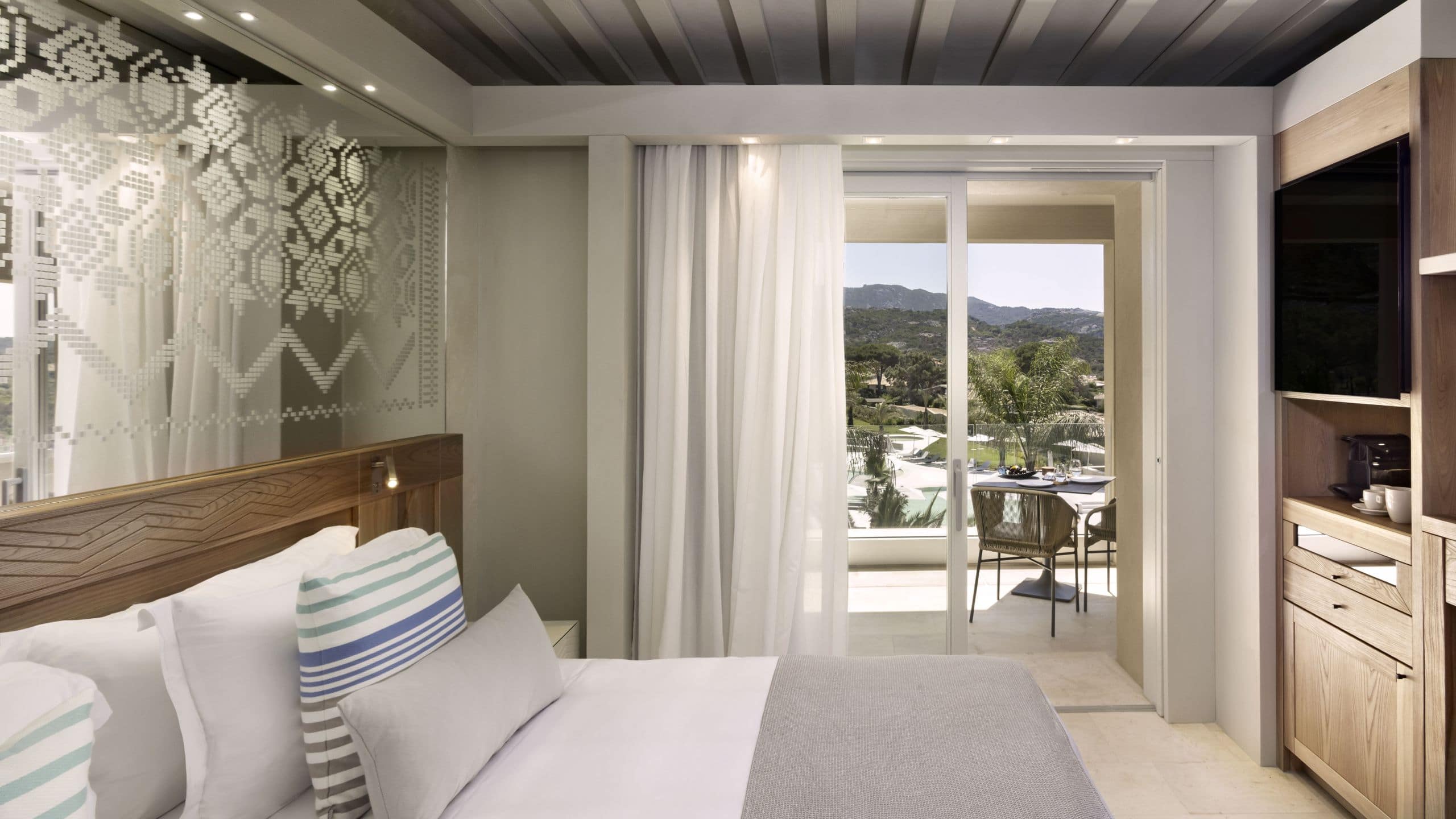 7Pines Resort Sardinia Garden King Bed